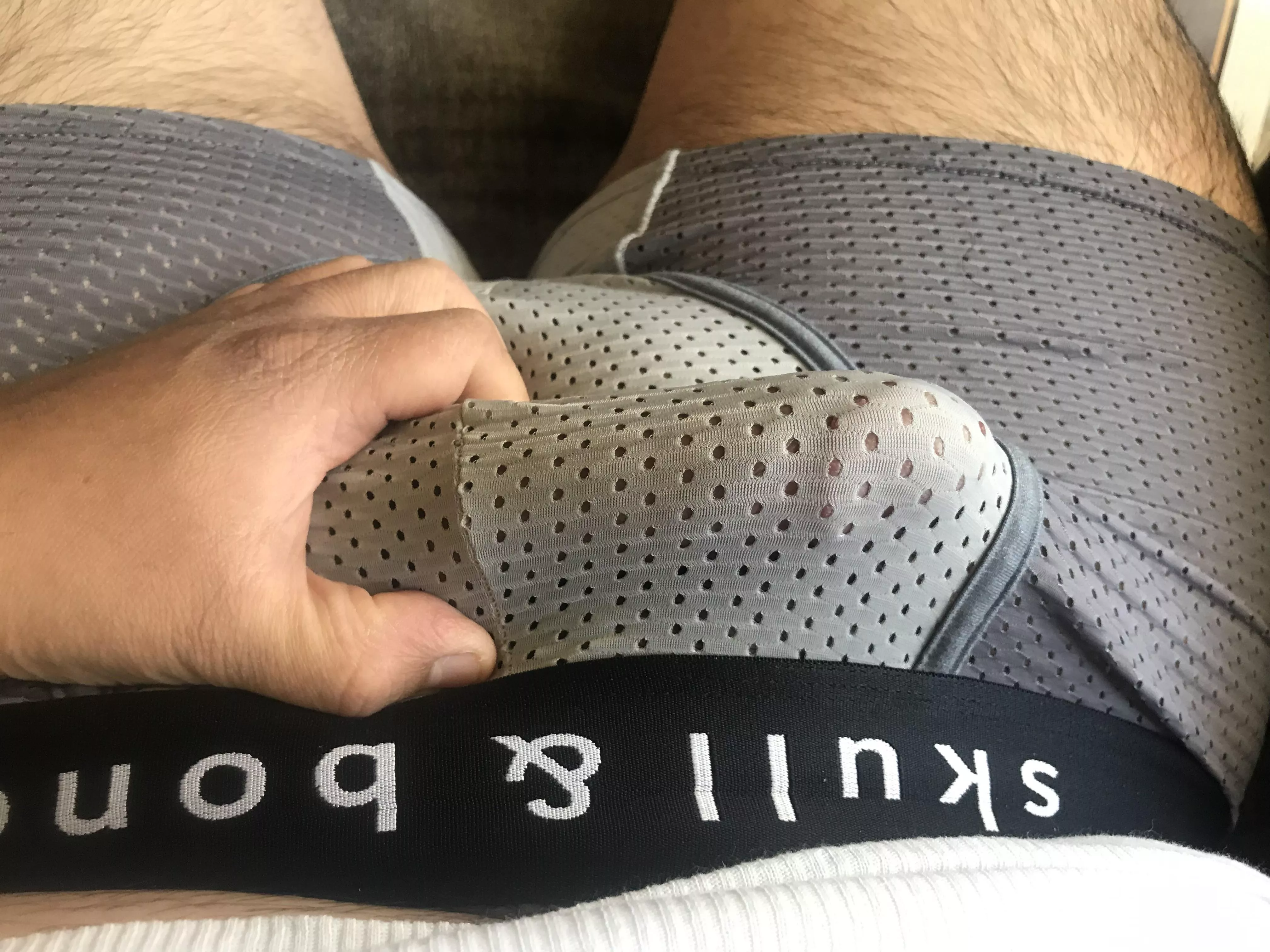 Uncut bi bear. Dms open.