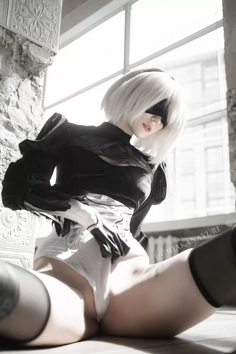 2B by Miakanayuri