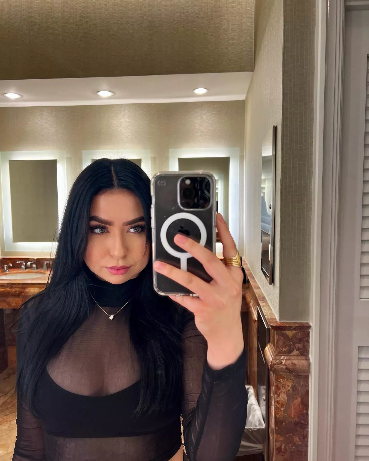 Instagram Selfie