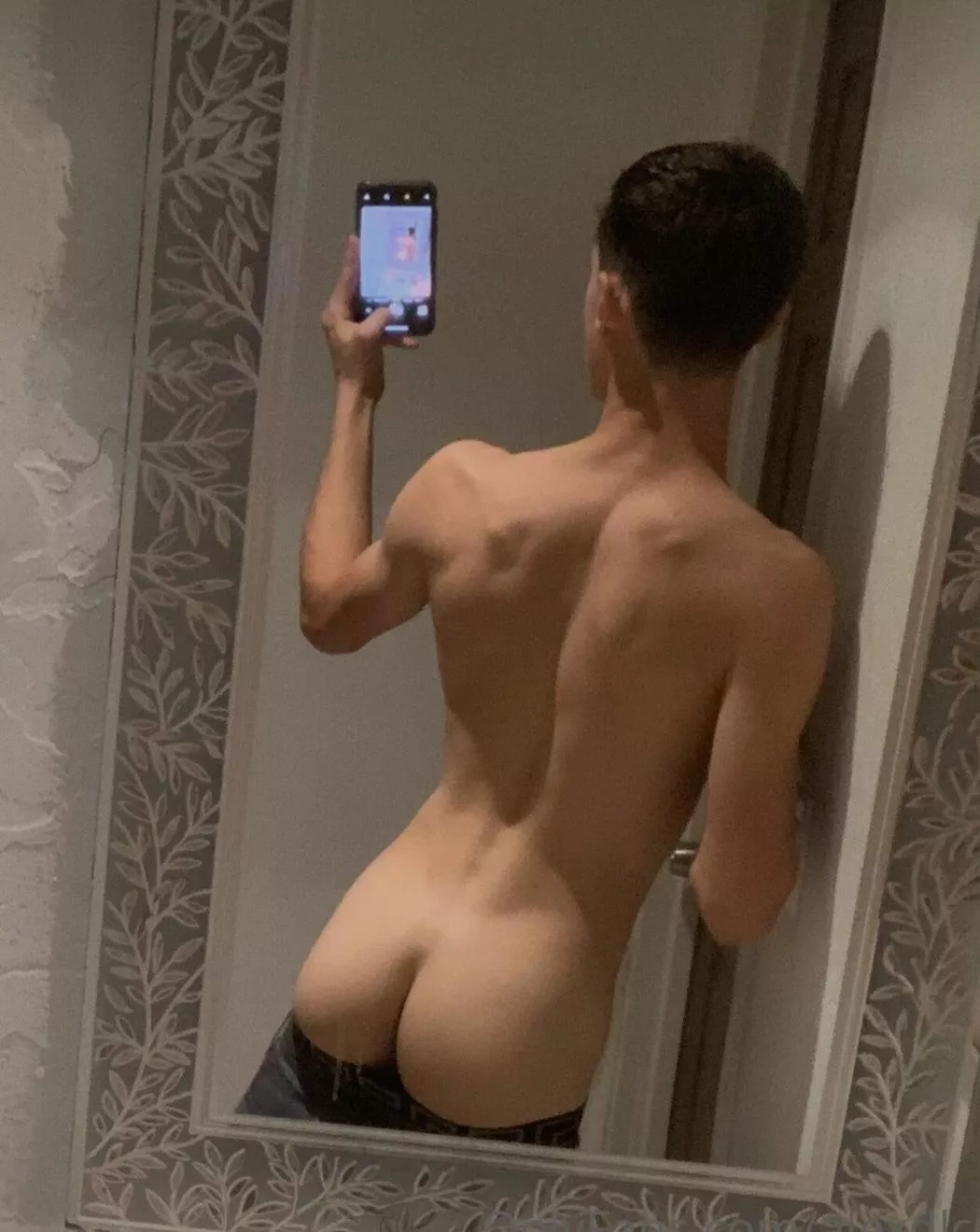 love how my ass looks in this