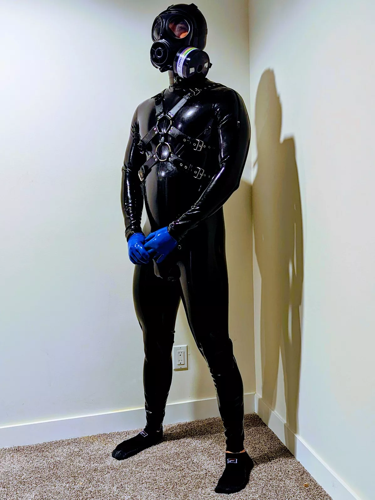 Rubber slut ready for use.