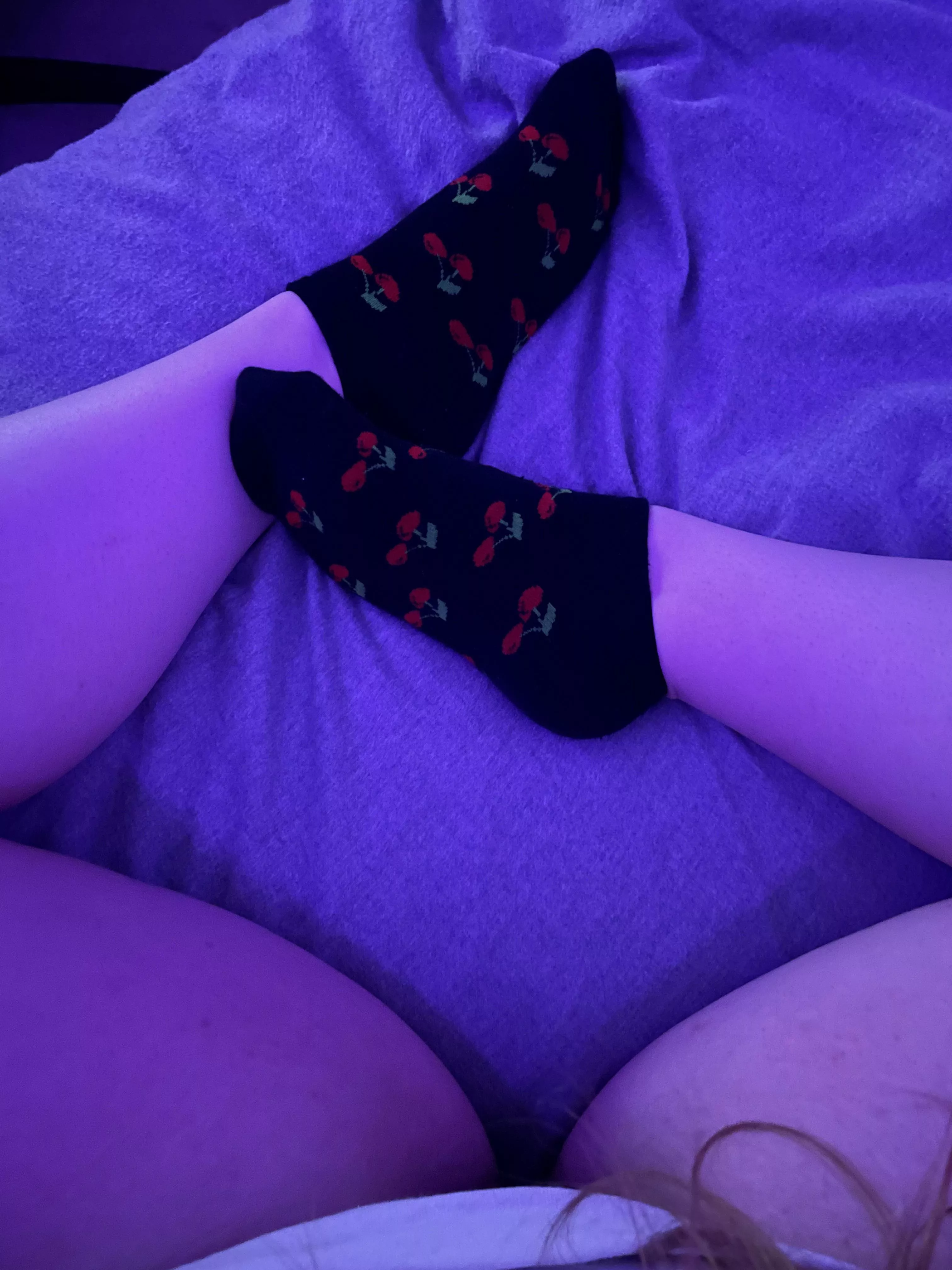 Sweet cherry socks (6)