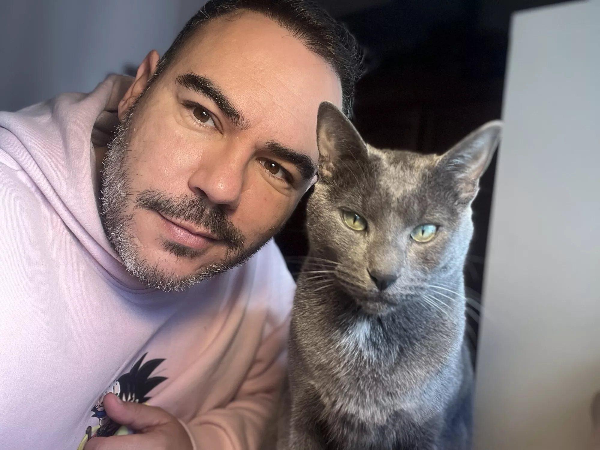 Best friend of gayman. Cat