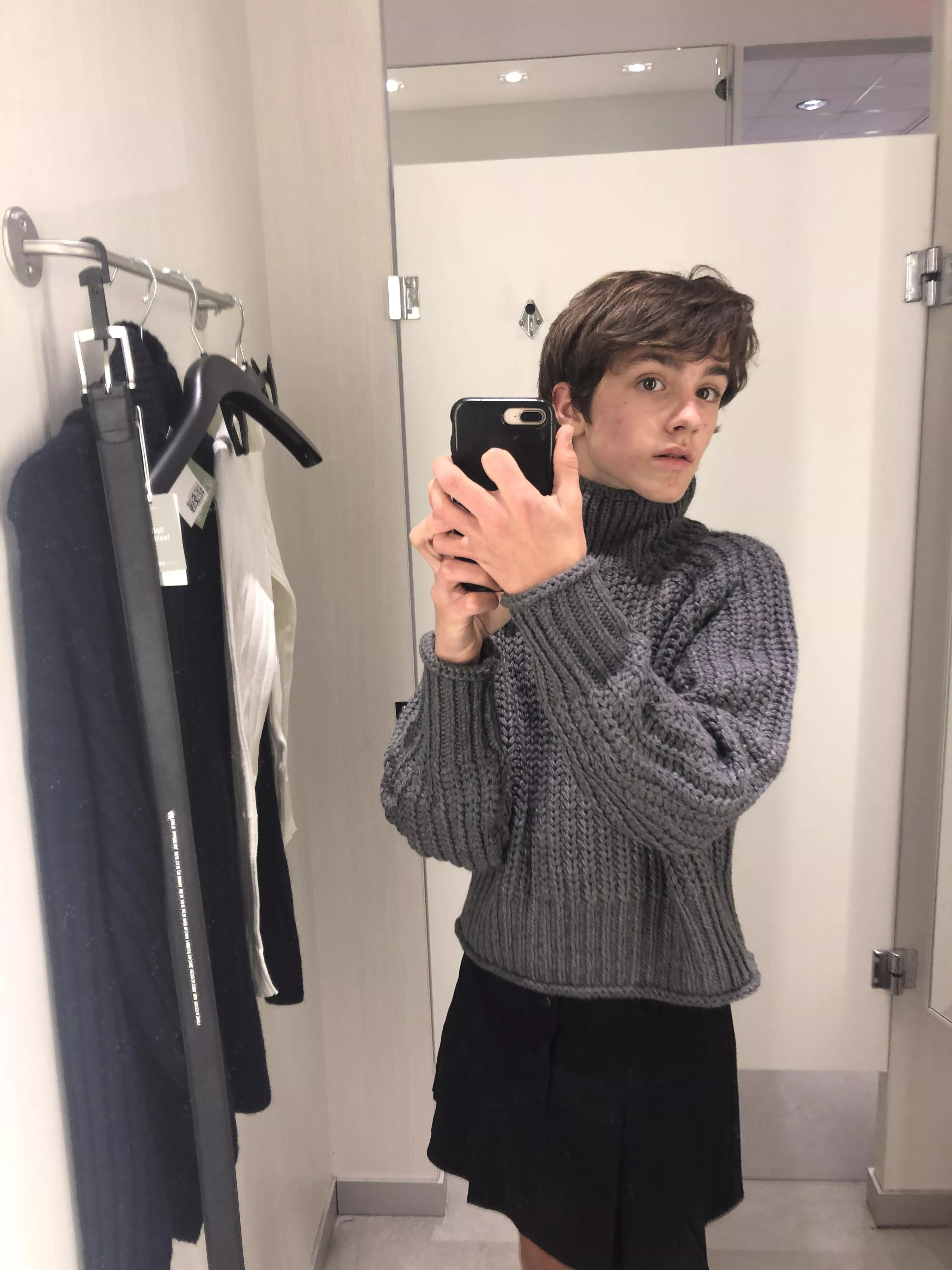 How do I look? (First time crossdressing)