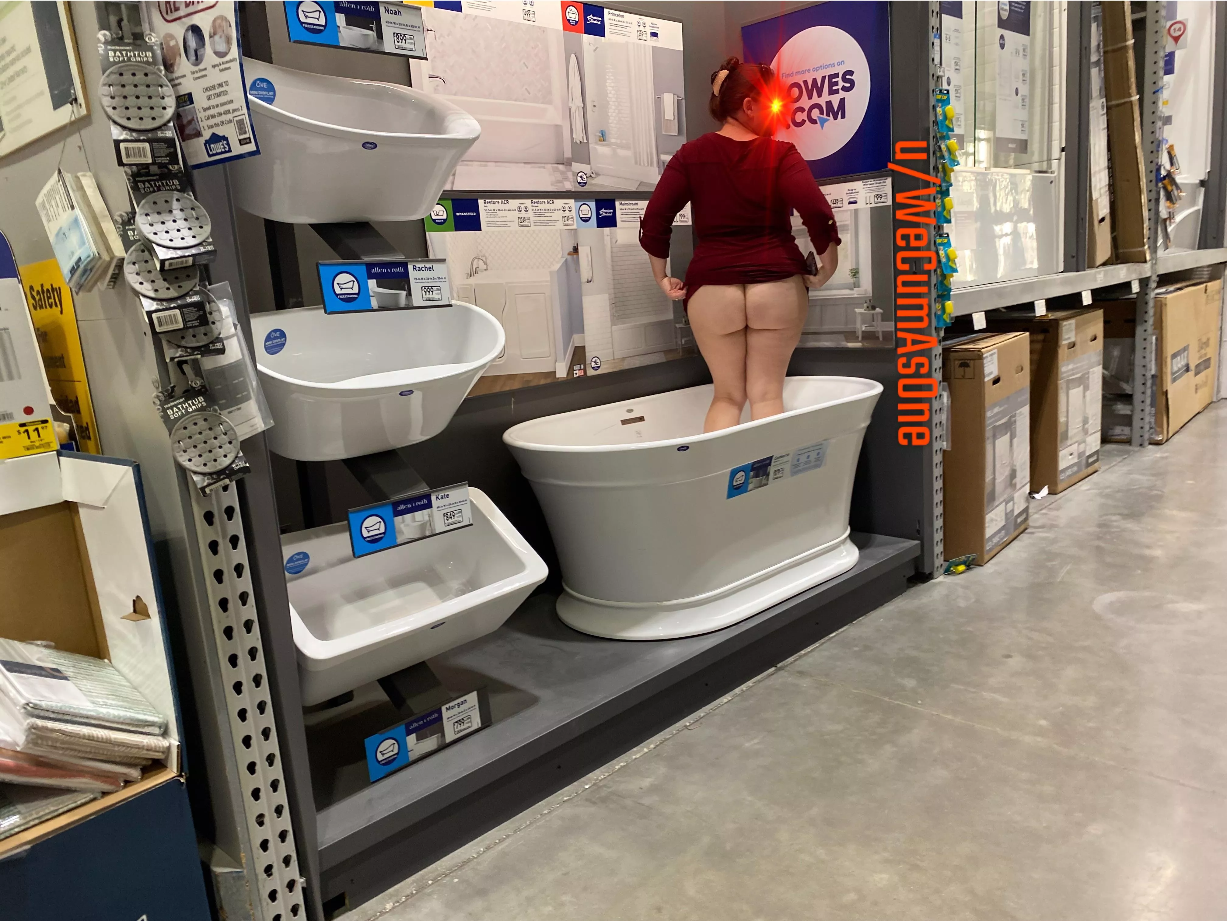 This tub make my ass look big?