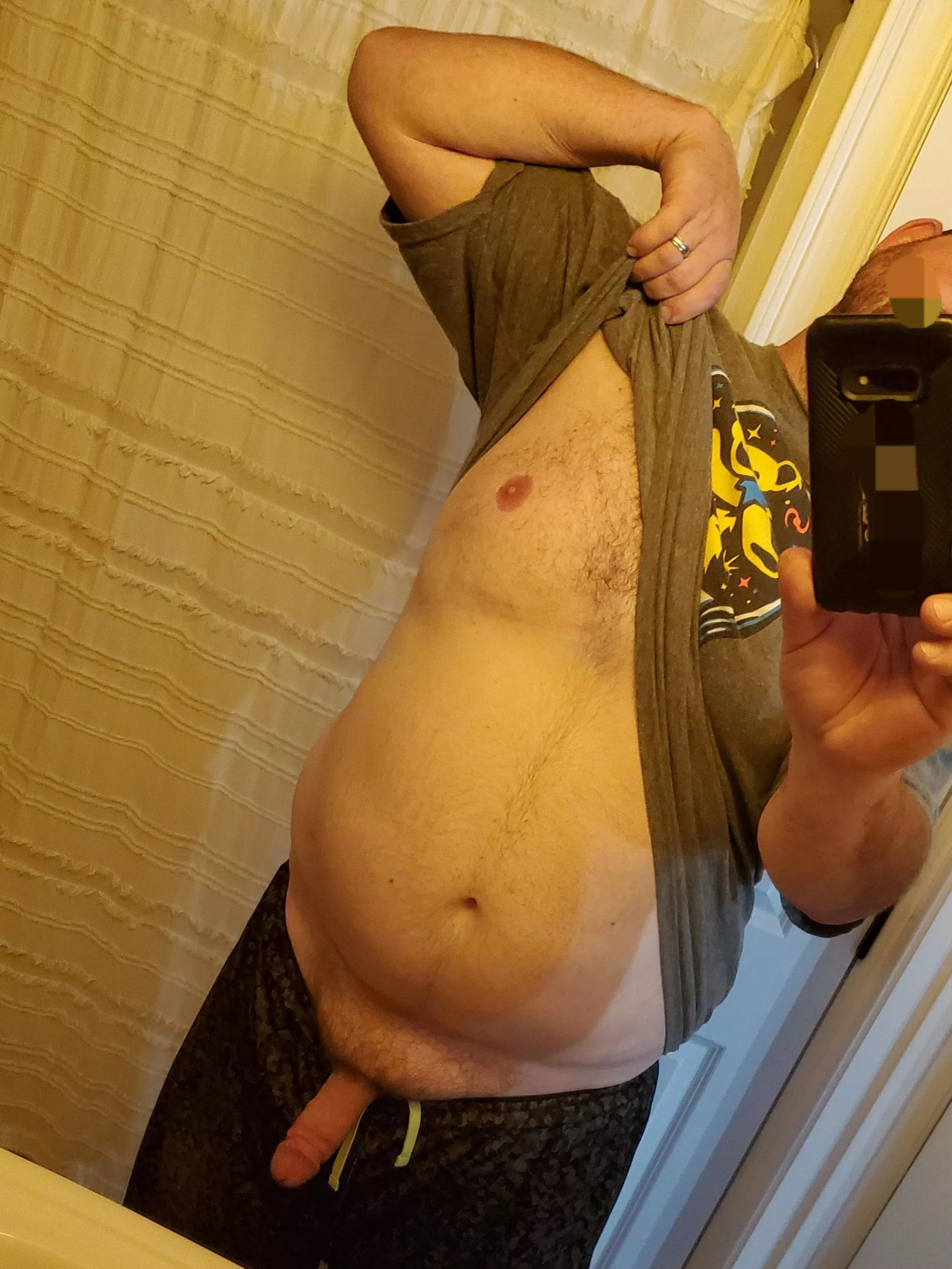 [42] Thick monday morning...