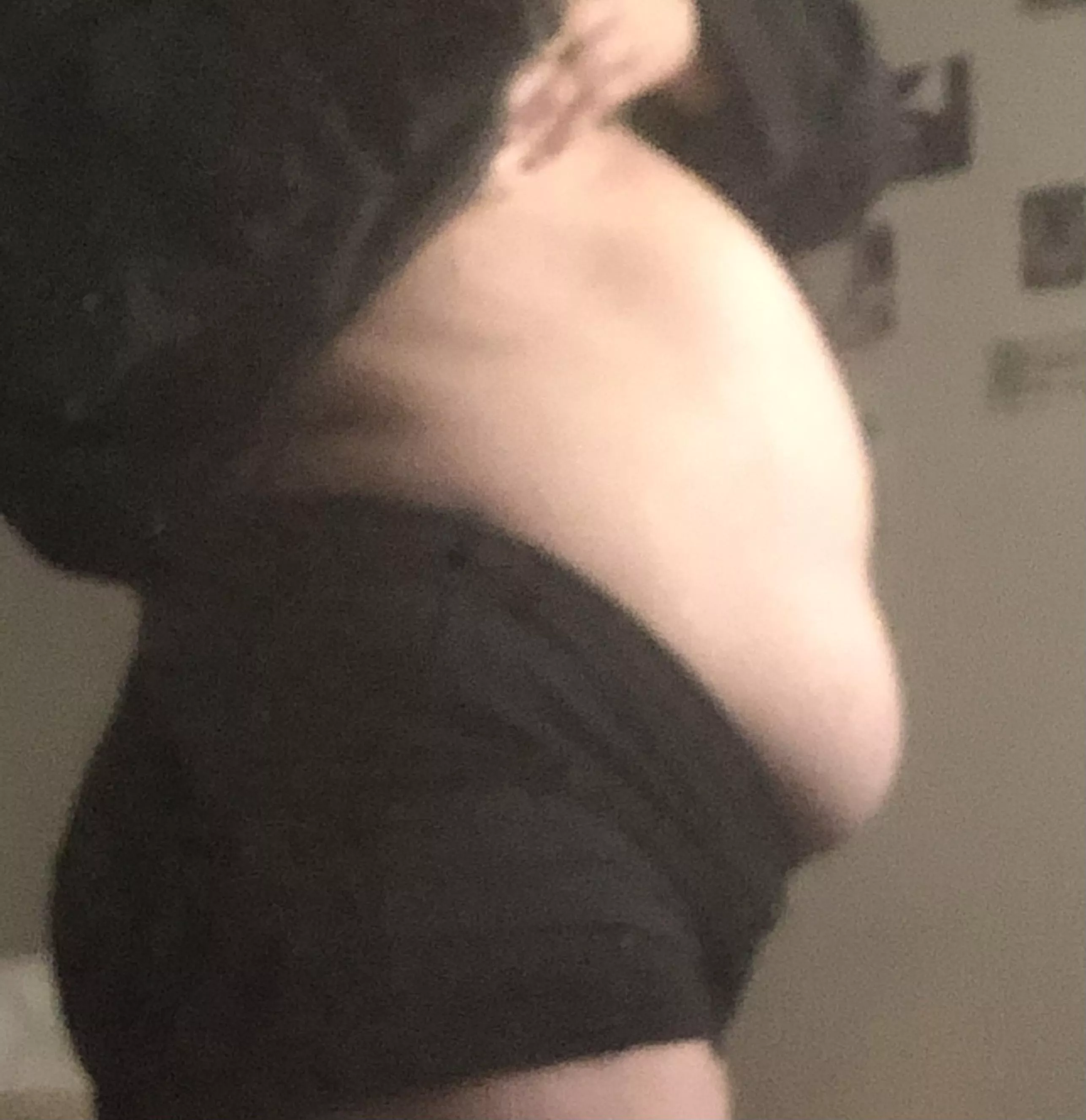 Blurry Pic of a Good Bloat <3