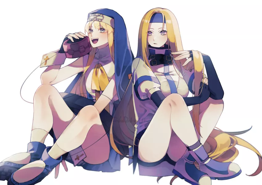 bridget and millia looking like a pair