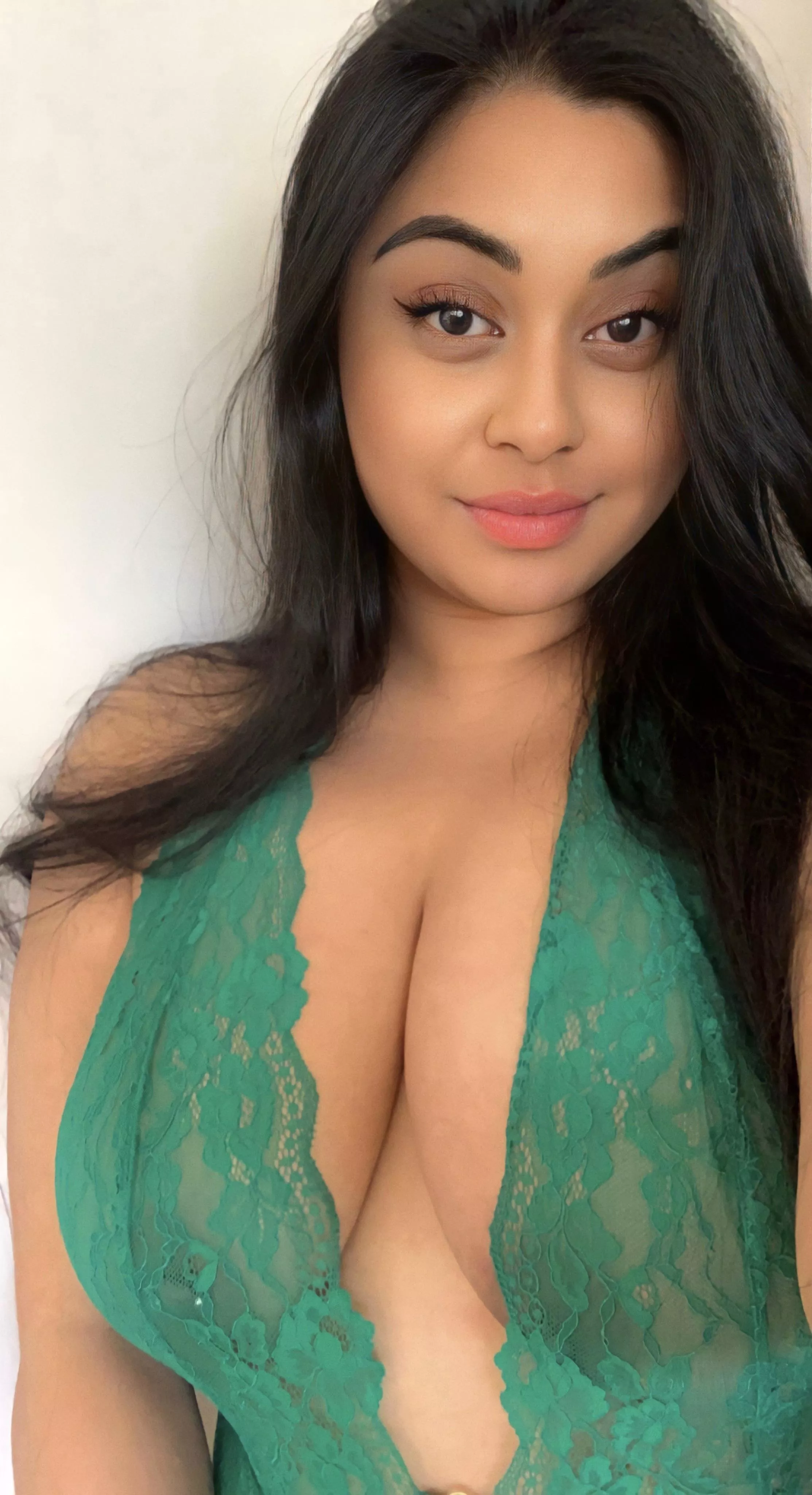 Sri Lankan x Chinese x Indonesian