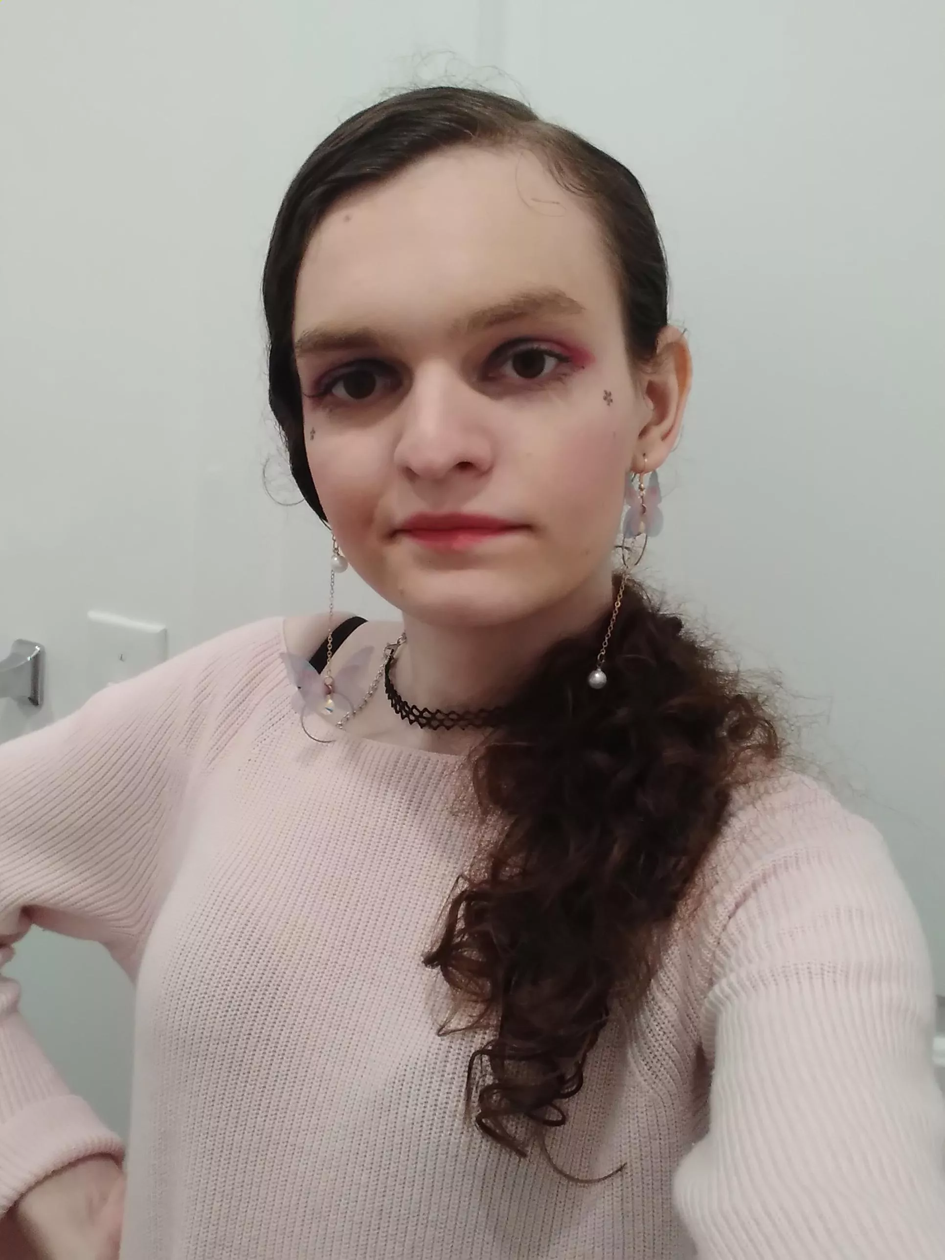 Tried some makeup today :3