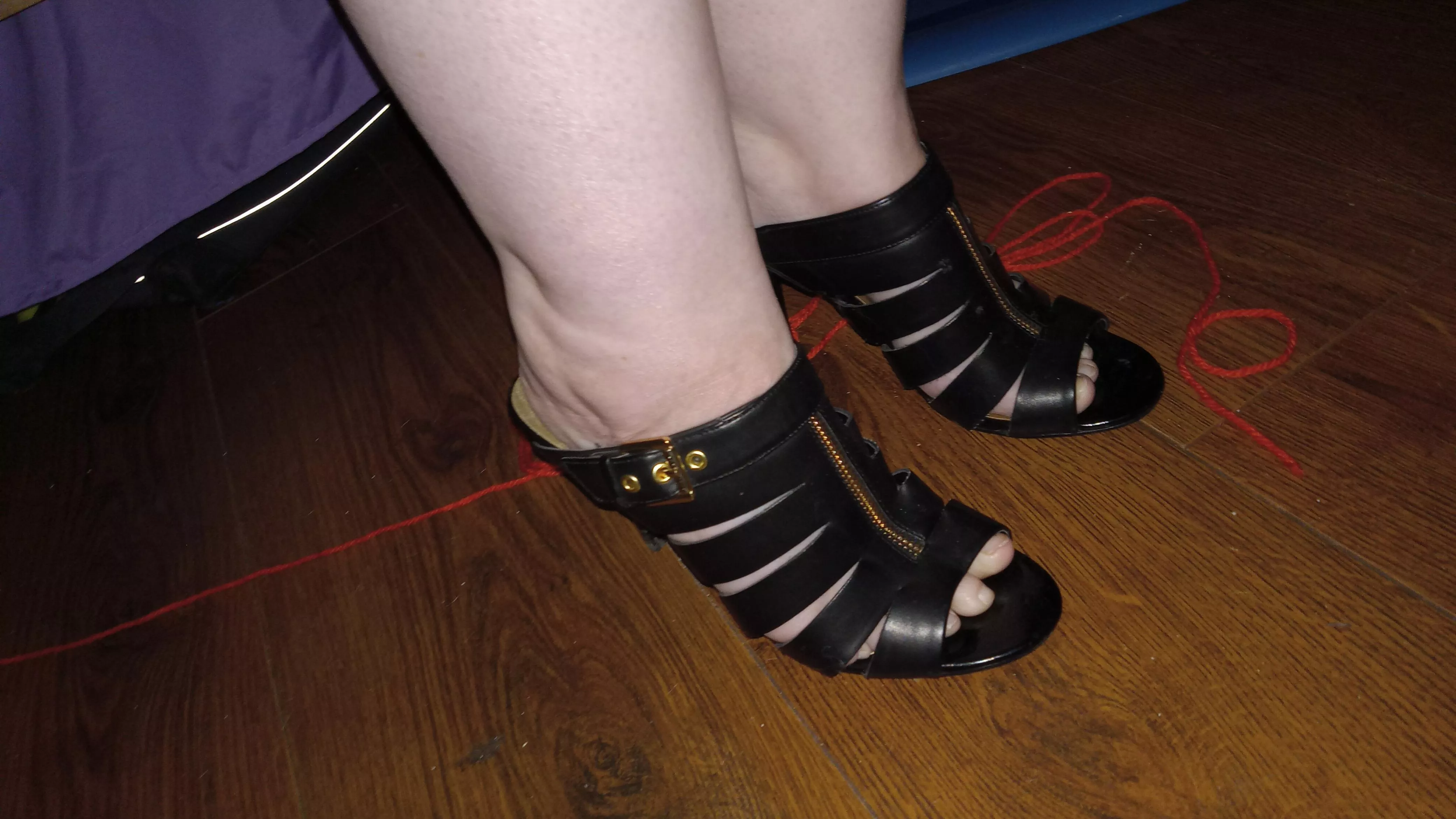 Ready to worship my beautiful feet?