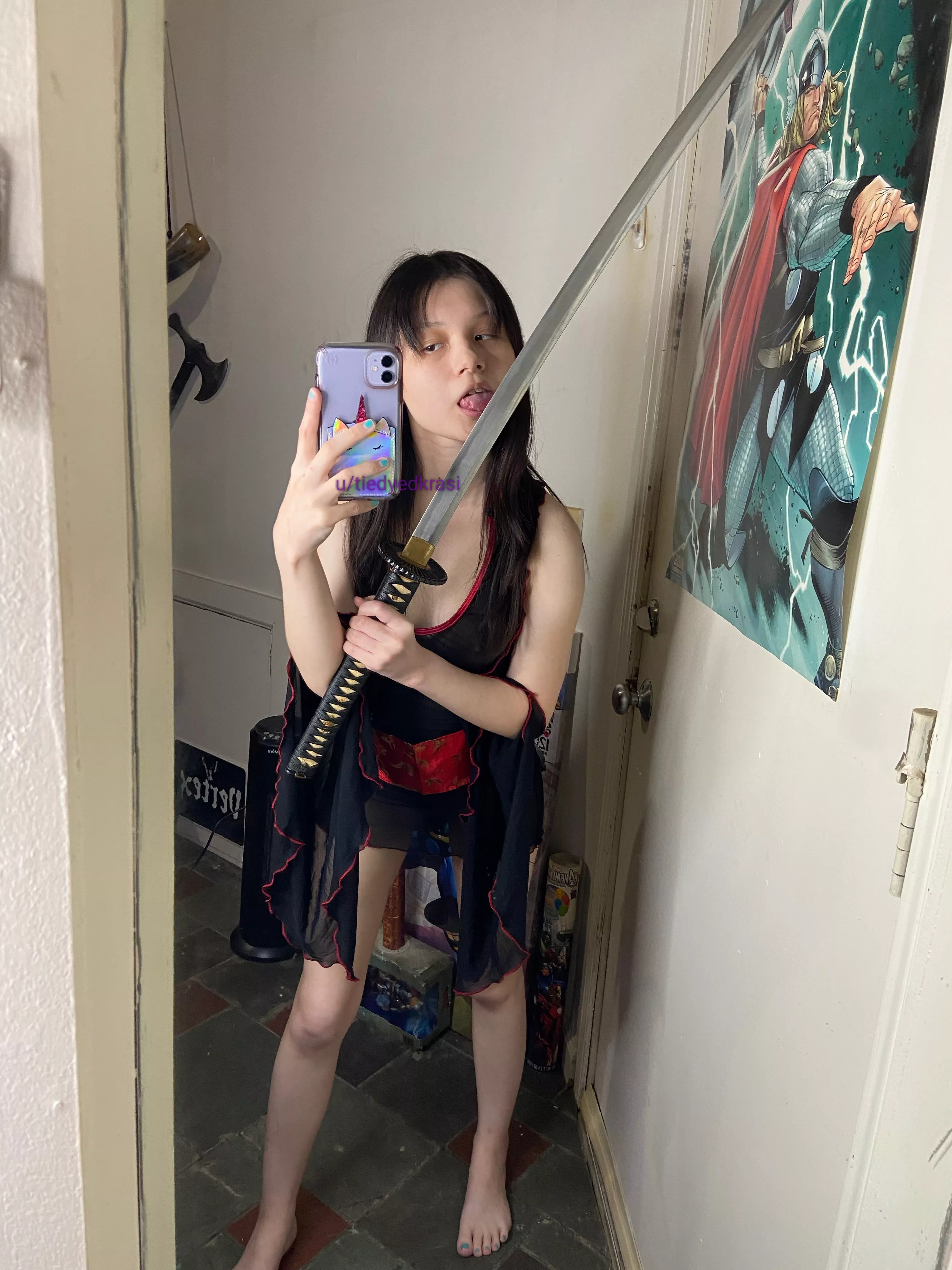 would you breed a katana wielding Japanese x Chinese gal and gimme mixed babies