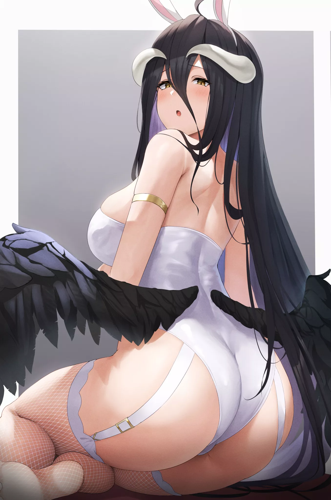 Albedo's incredible ass and thighs