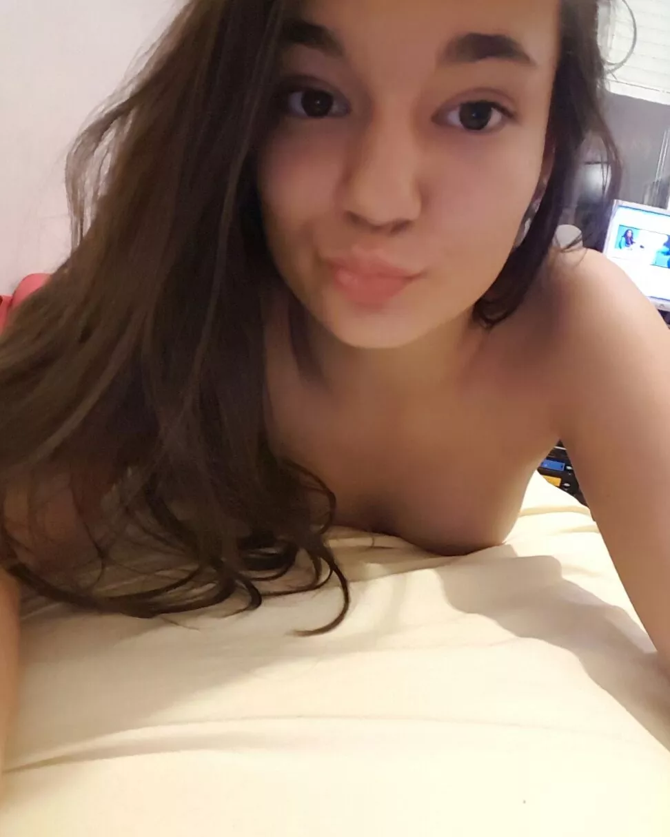 want to sell my nudes