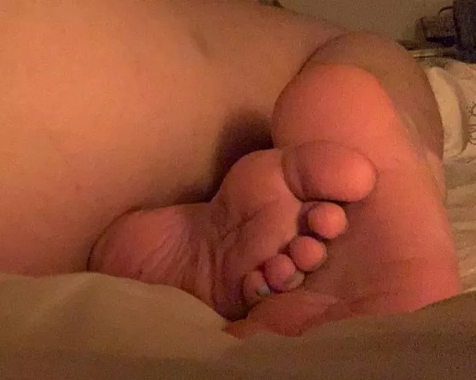 Who wants to play? DM MEðŸ’œðŸ˜ˆ