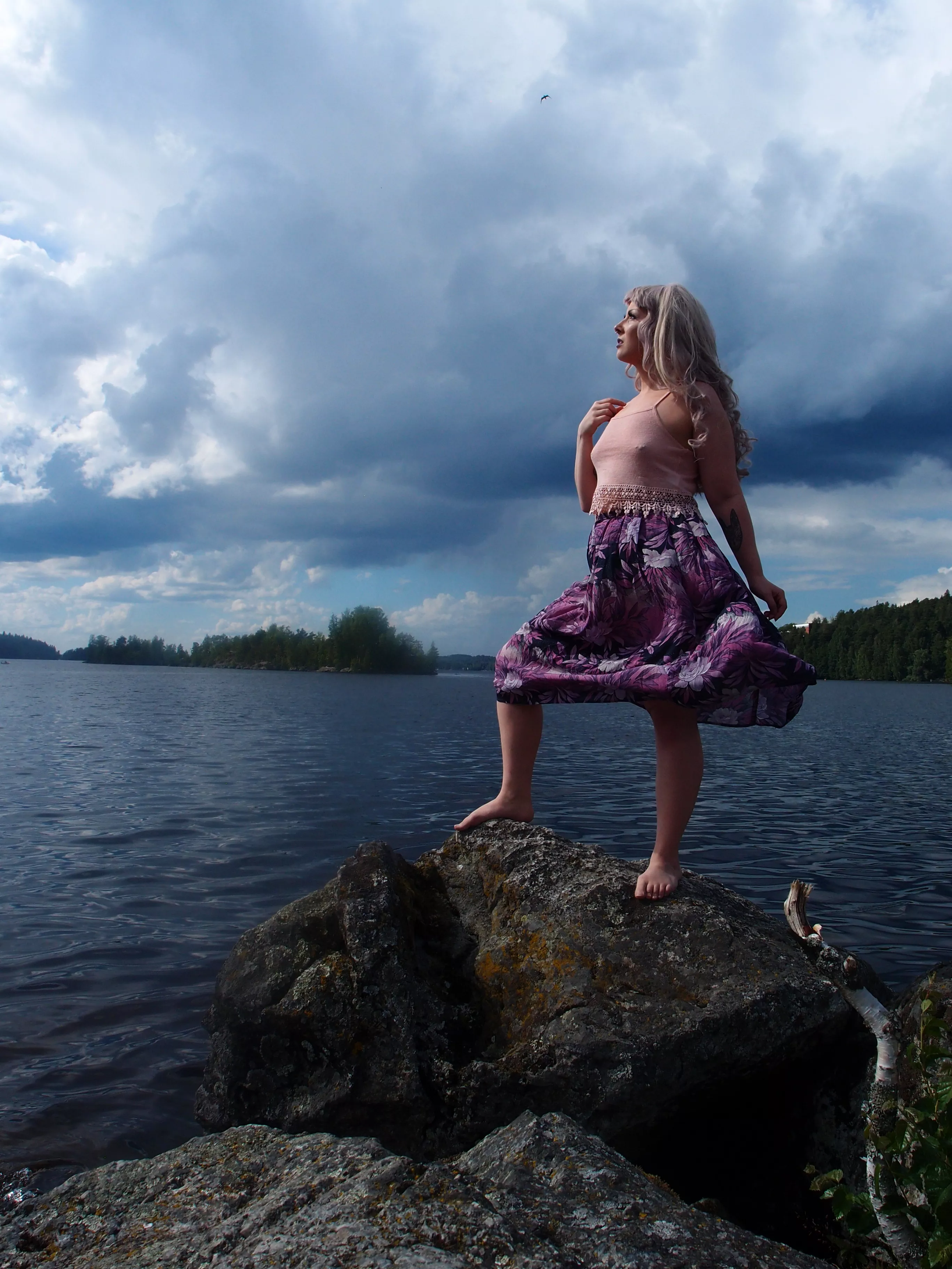 Wind feels good under my skirt