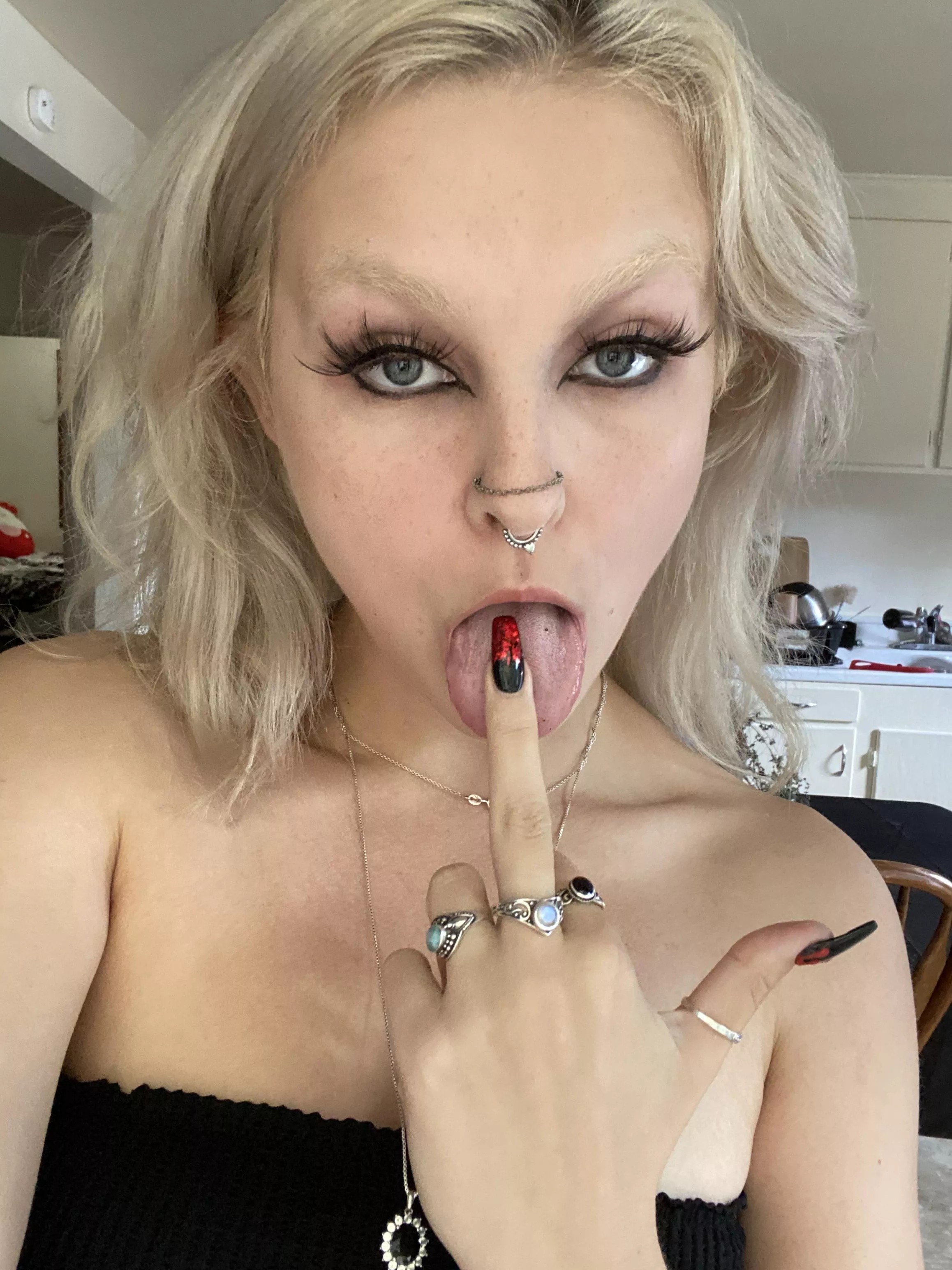 drink my spit, bitch [domme]