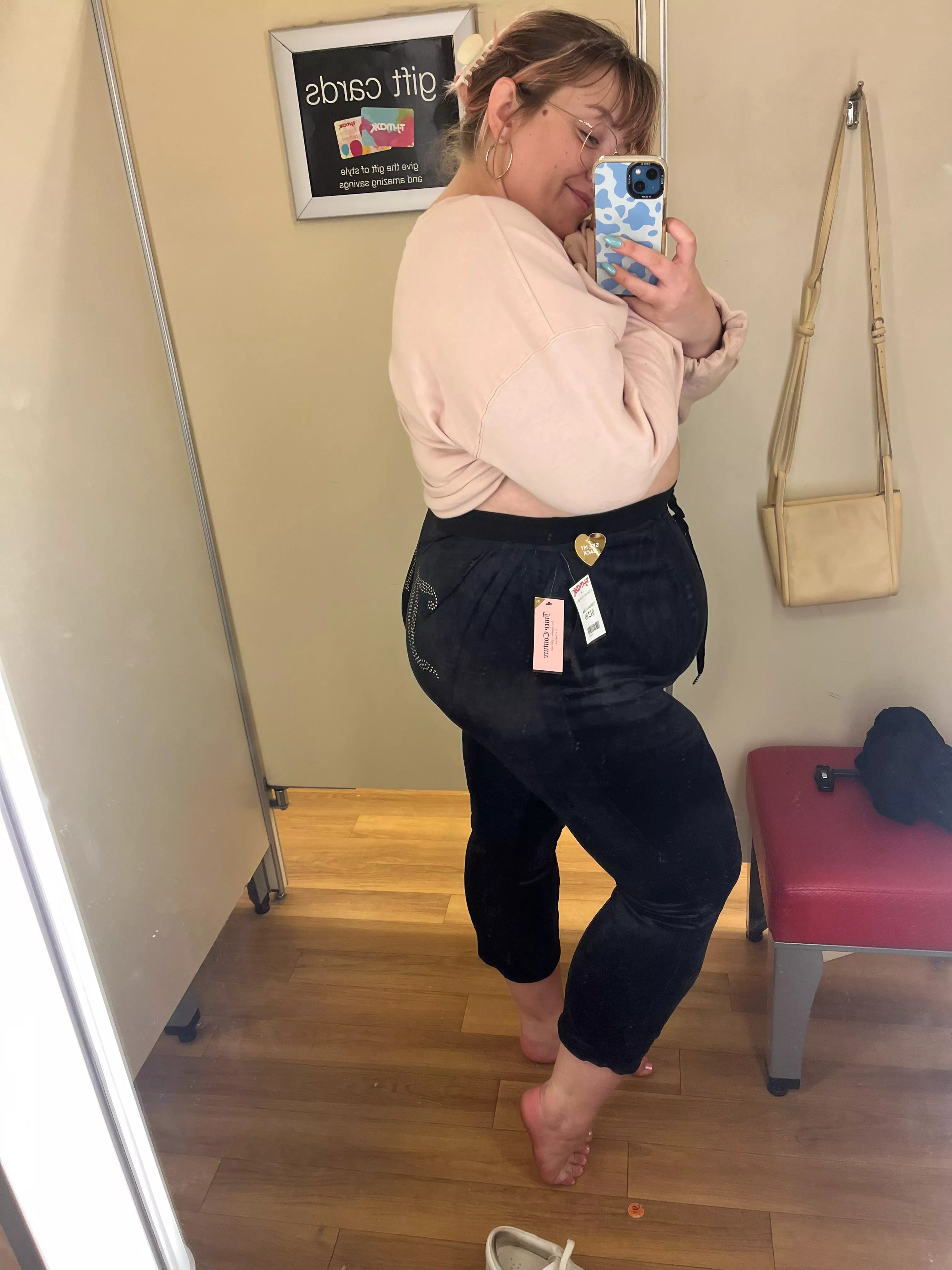 Getting a little too big to buy clothes at the store ðŸ¤­