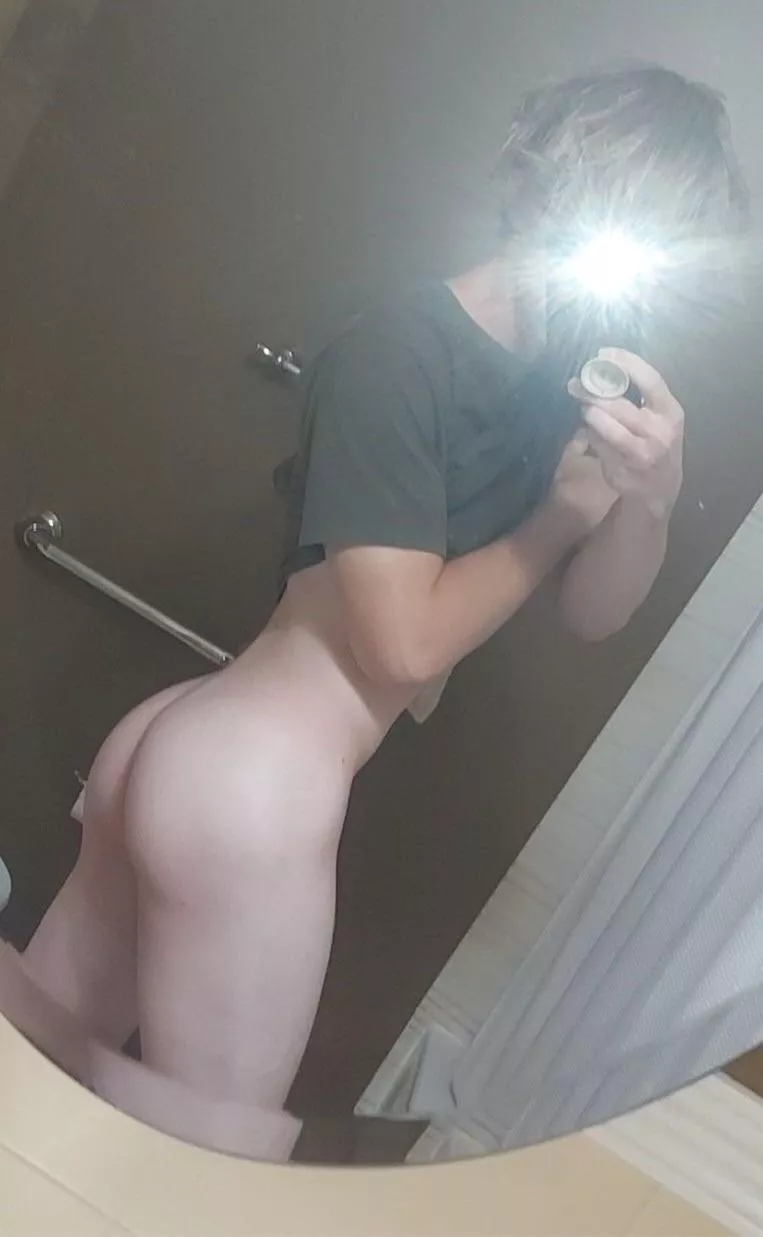 My butt is better the most girls smhðŸ˜˜