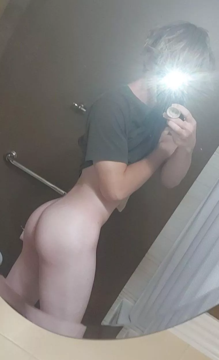 My butt is better the most girls smhðŸ˜˜