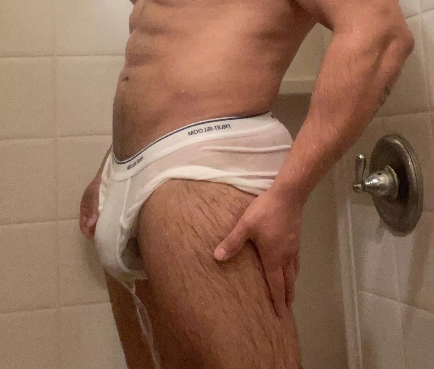 Post workout shower. Link in comments/bio