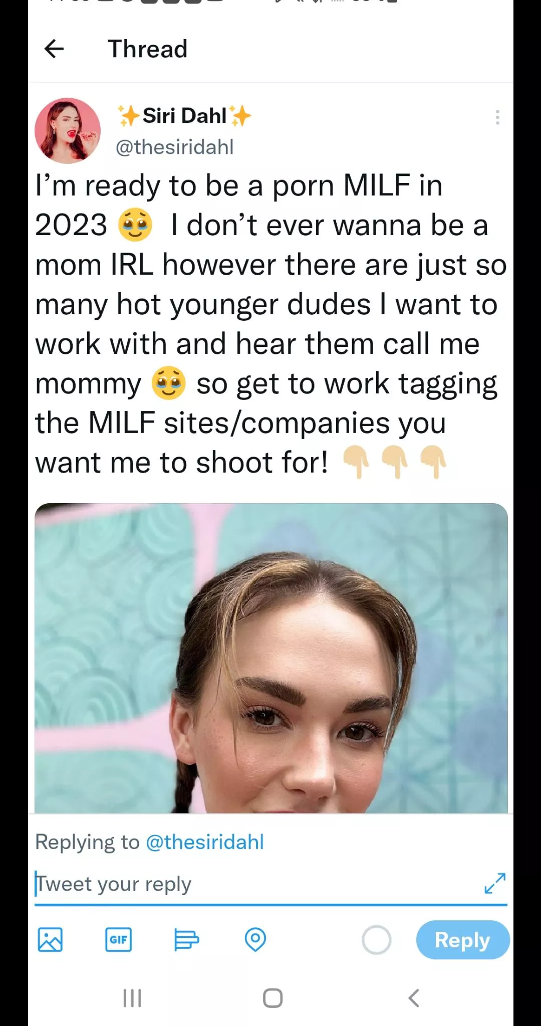 Siri on Twitter, but I thought she already did some Stepmom stuff, and Milf age is like 40 and she's 34 and it would be different if she was a mom irl but she's not, but idk