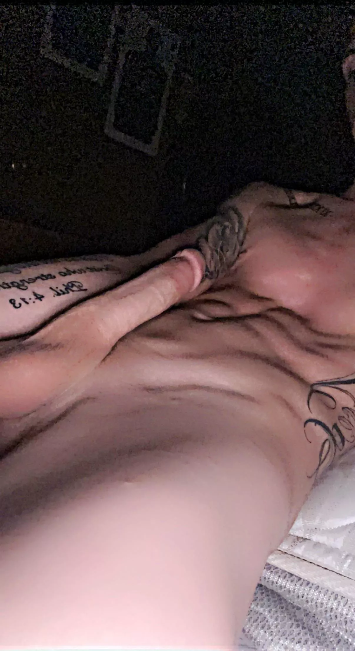 18 m selling sexy gay content hmu