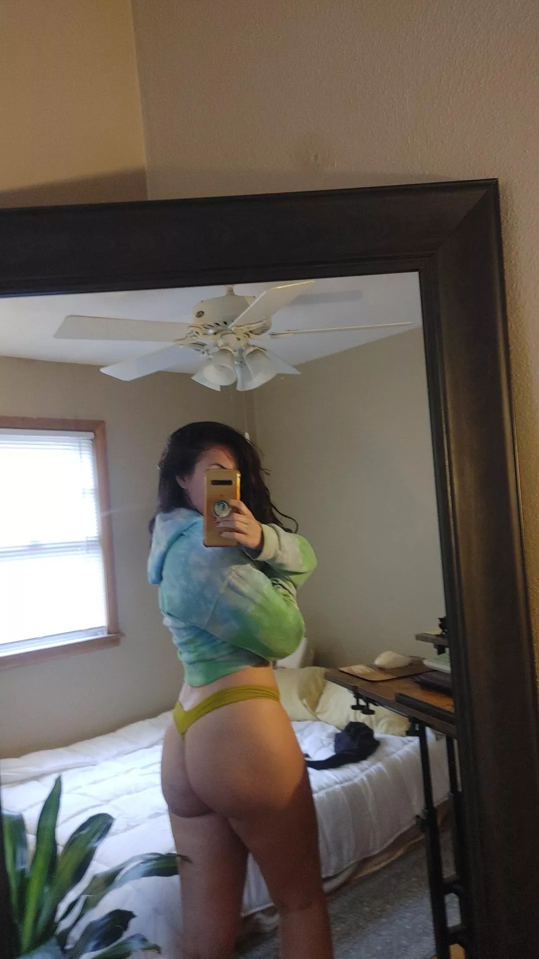 A nice thicc booty chic in a thong