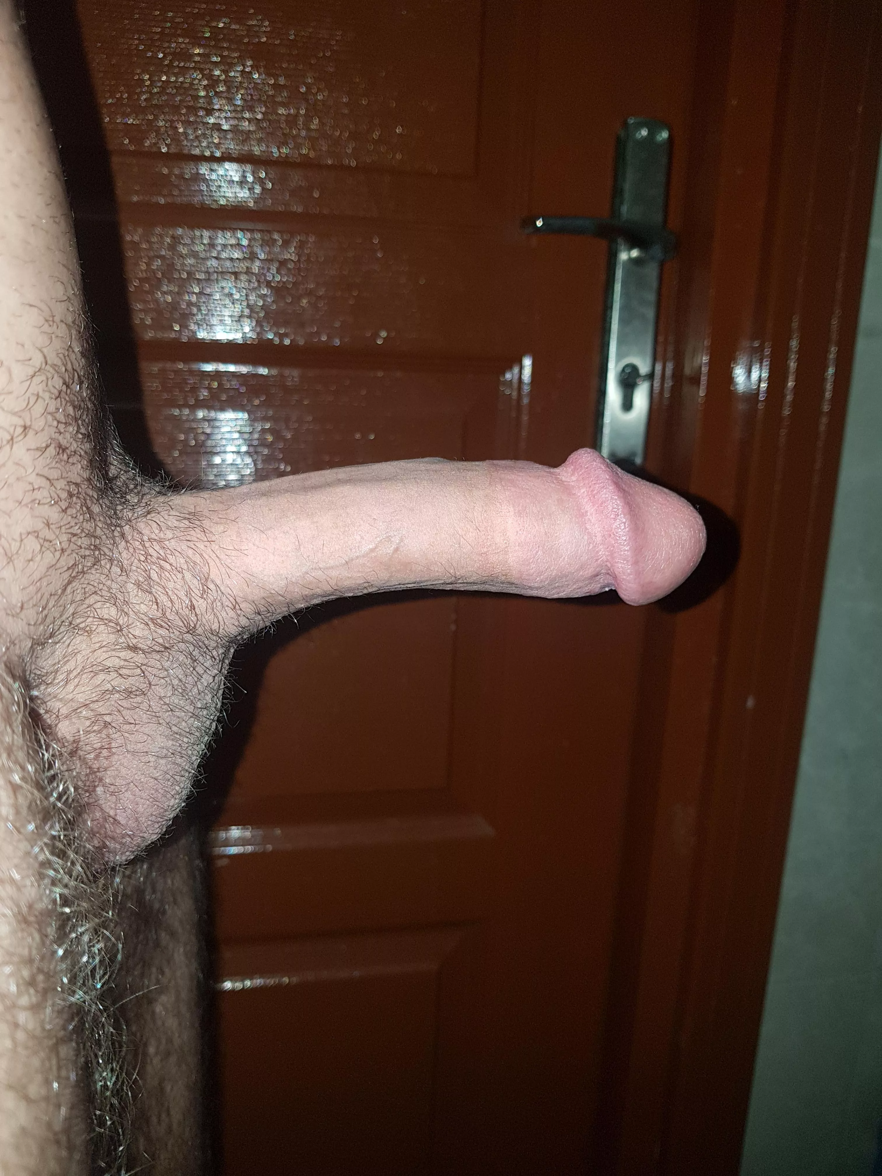 don't understand, is this cock small? I'm tired of my girlfriend making fun of me and making comparisons. If my cock is small, I understand her, but if not, I am thinking of leaving her. (6.3