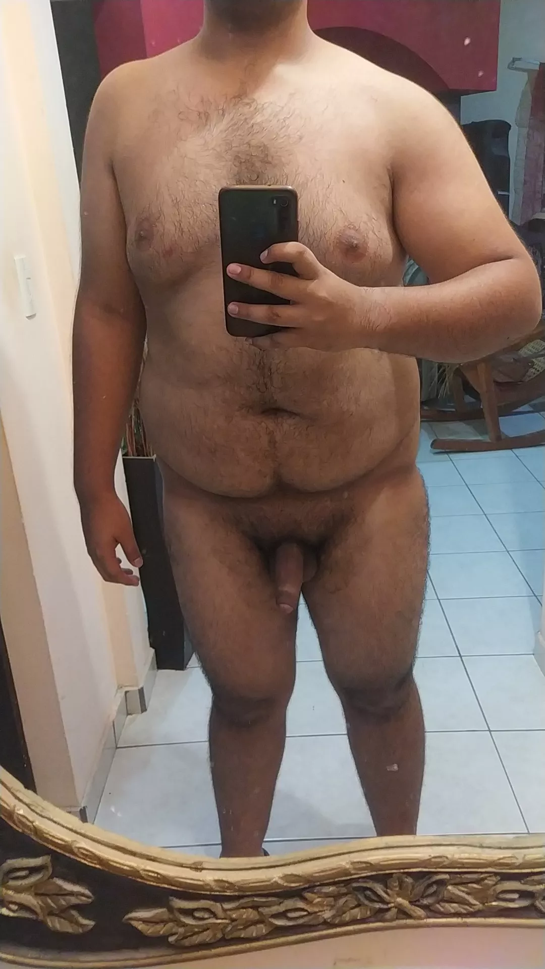 M 18, 115kg, 1.81cm. Started doing exercise so hopefully a progress can be seen in some time.