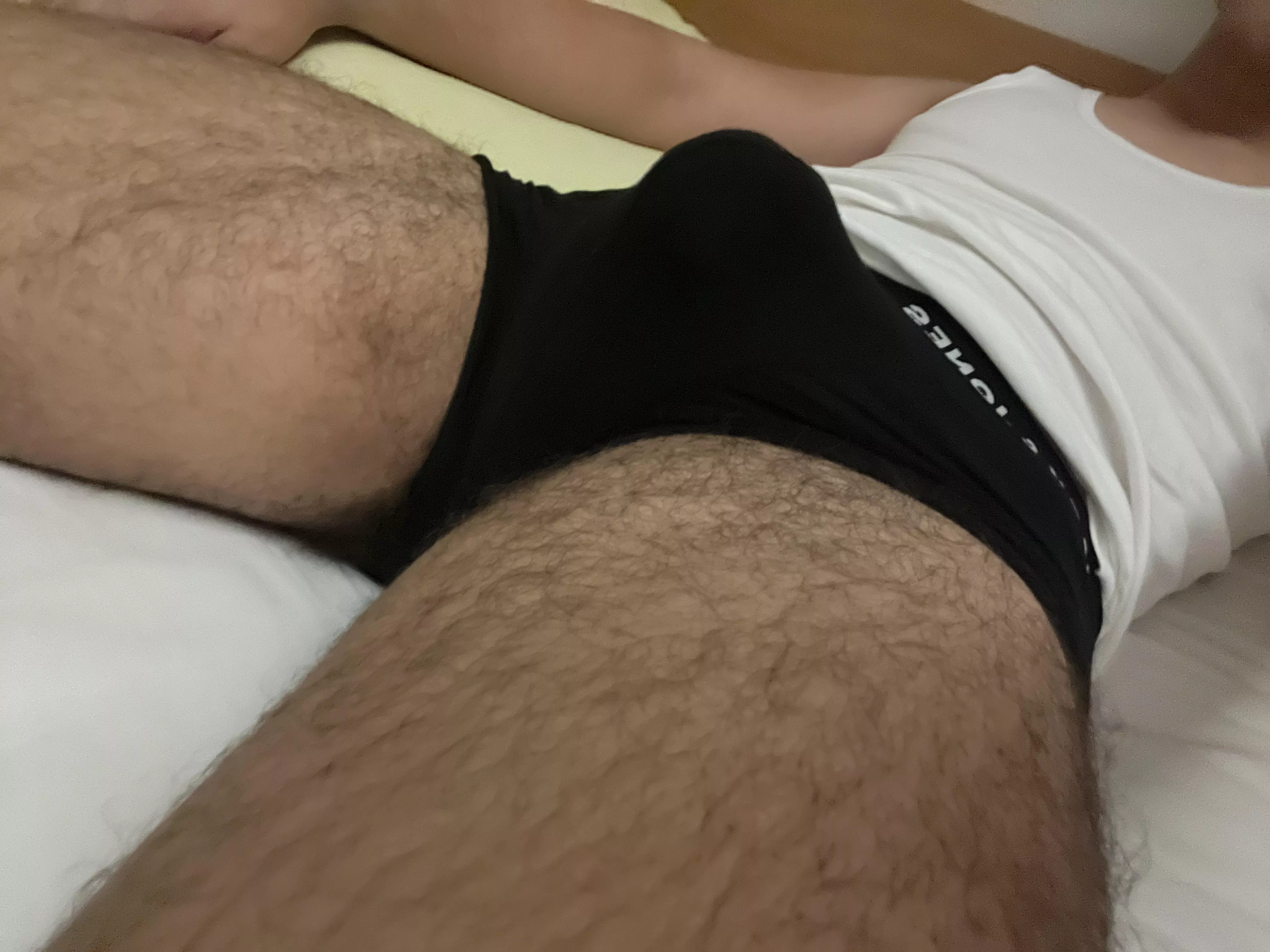 these thick hairy legs hide a heavy bulge