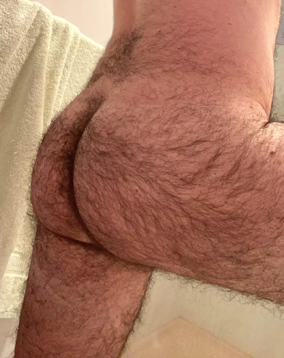 too hairy? [25yo]