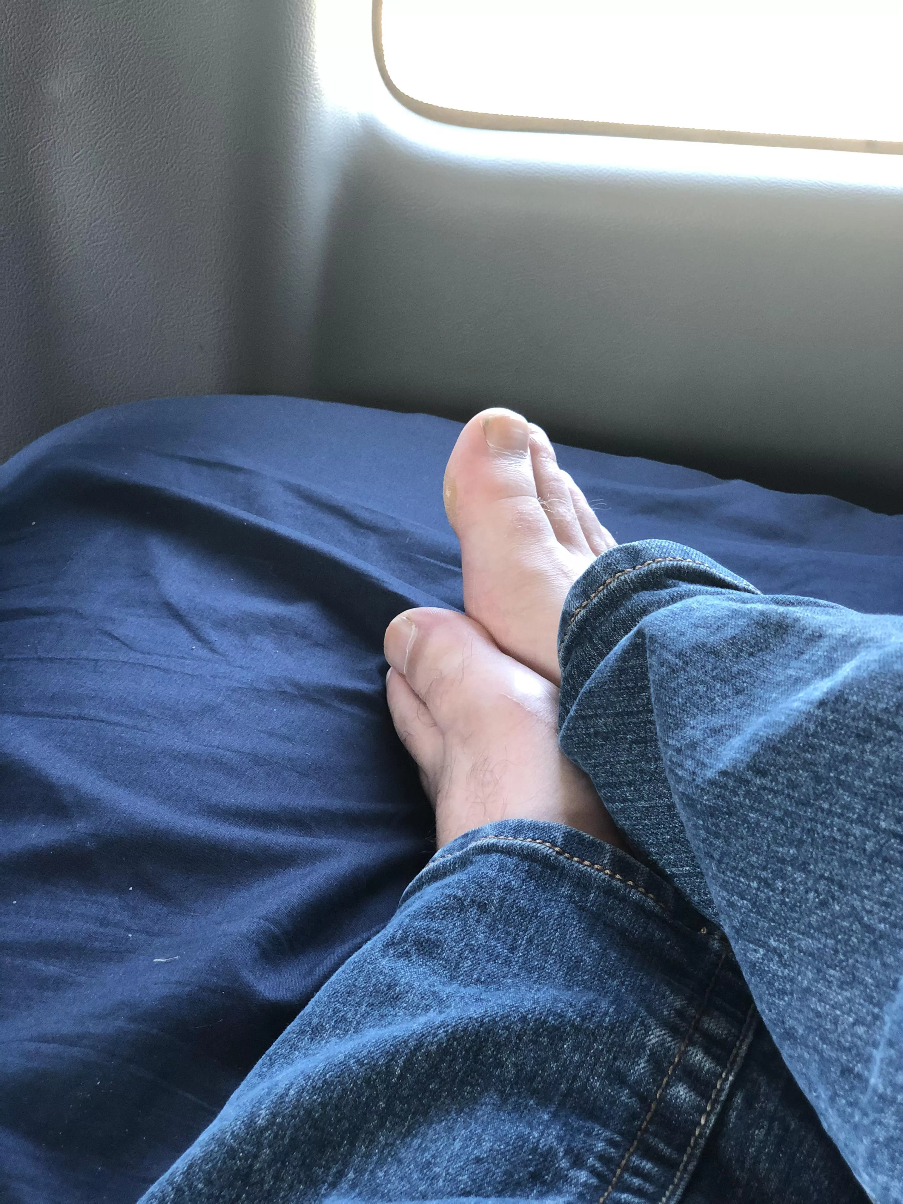 Who likes feet in jeans