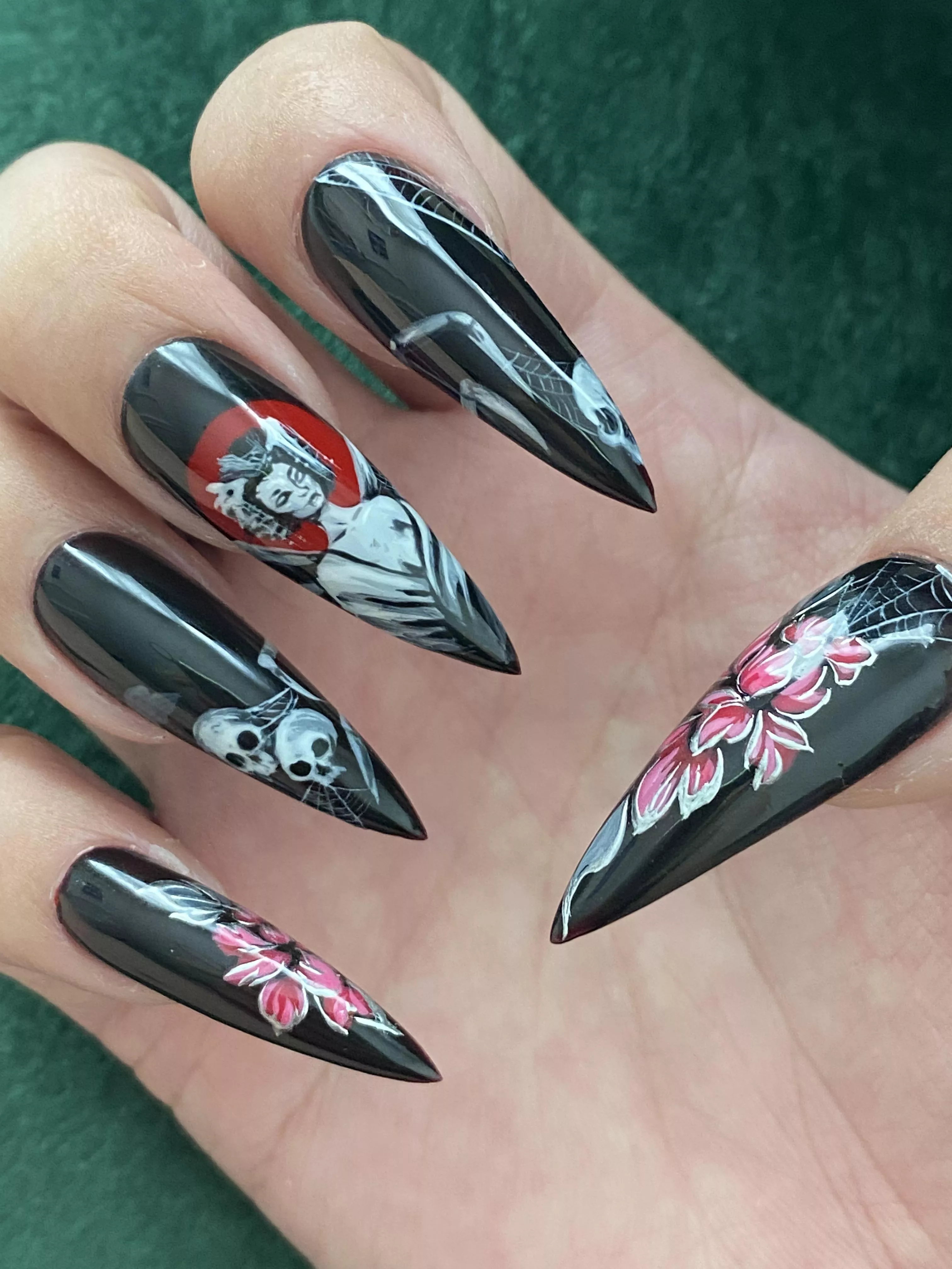 A jorogumo set for spooky season