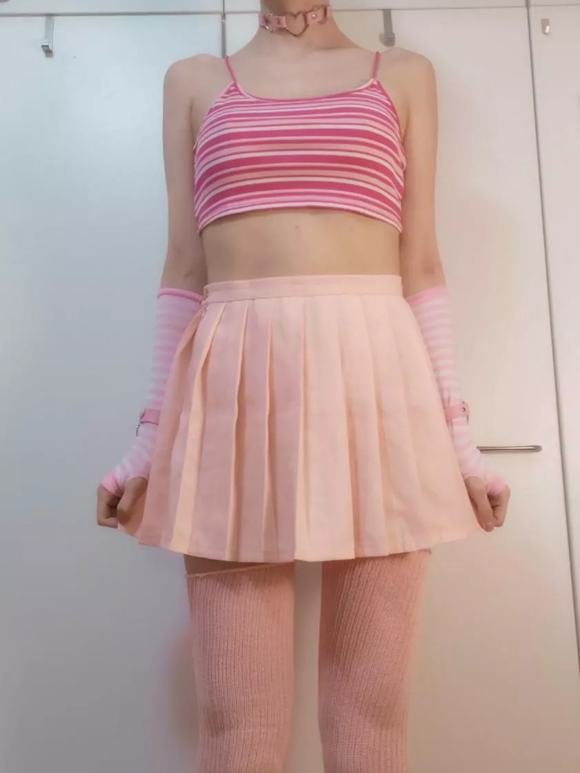 I wear too much pink xd