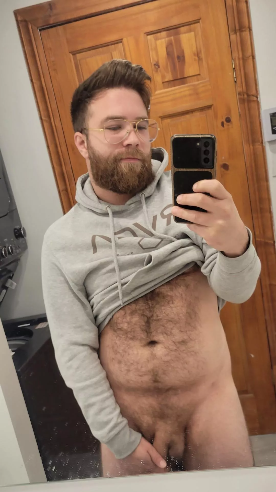 it's funday, who wants to make my thick guy grow ?