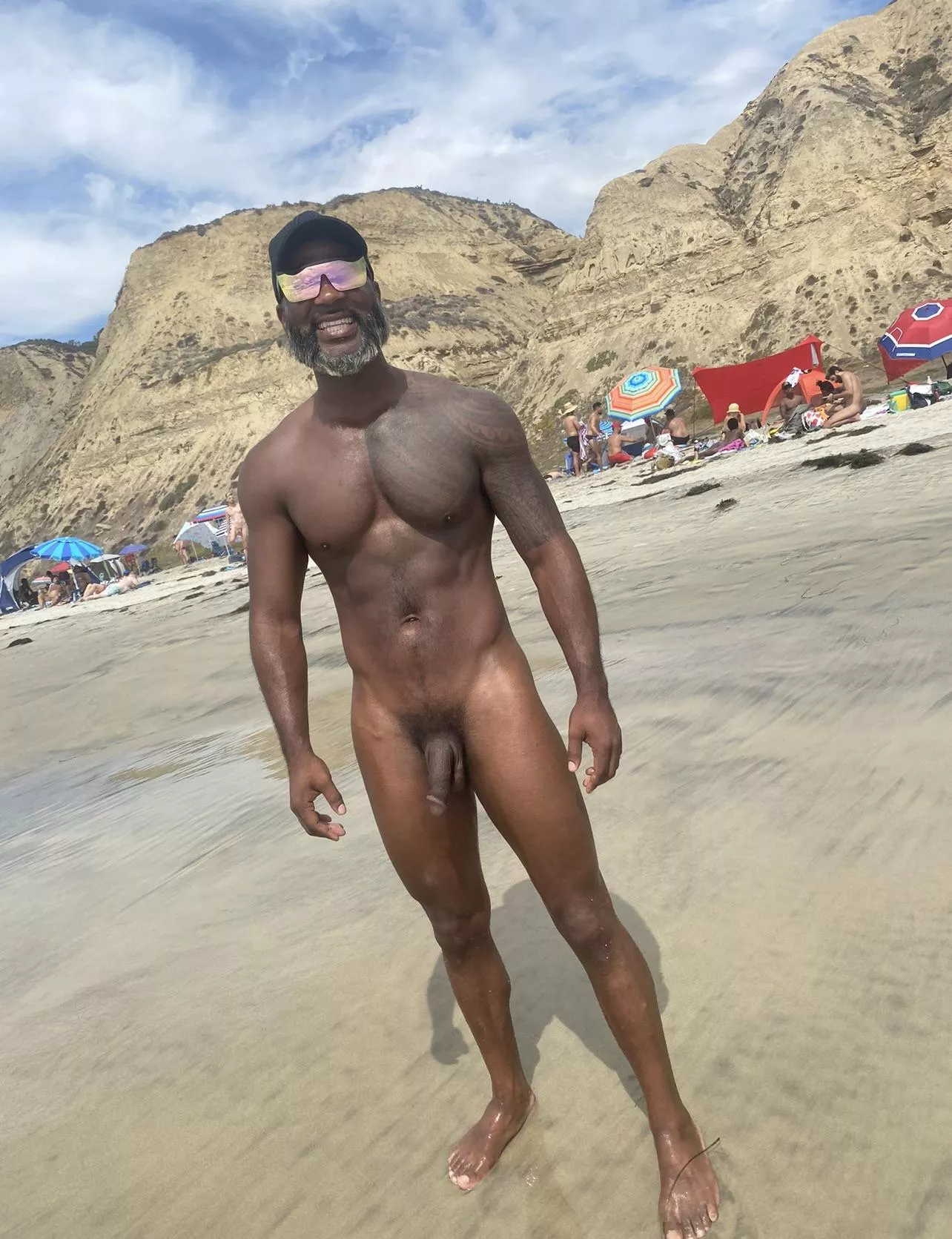 Letting it all out at the beach