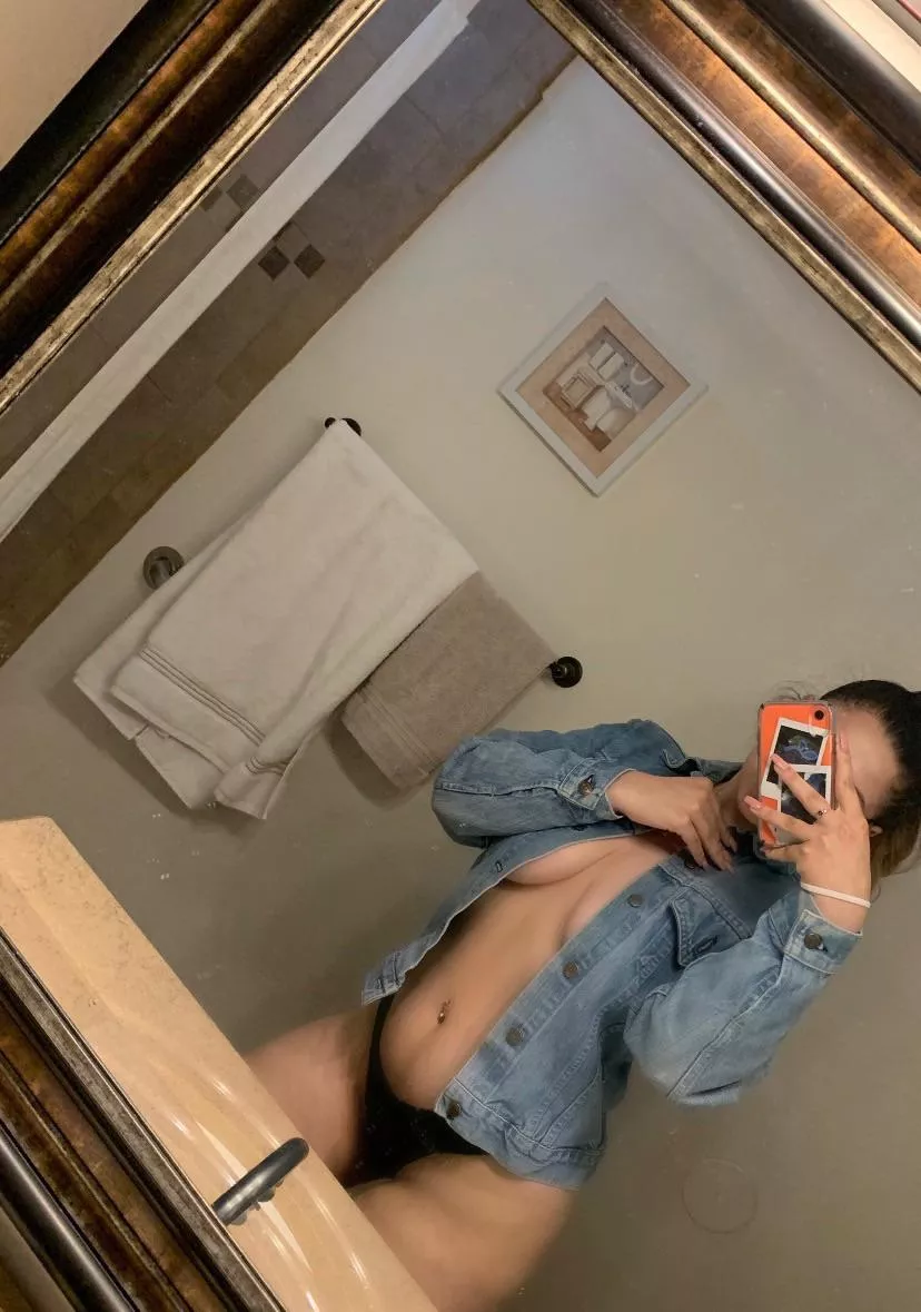 Looking for a bbc 9+ ðŸ˜‹ðŸ¥µ