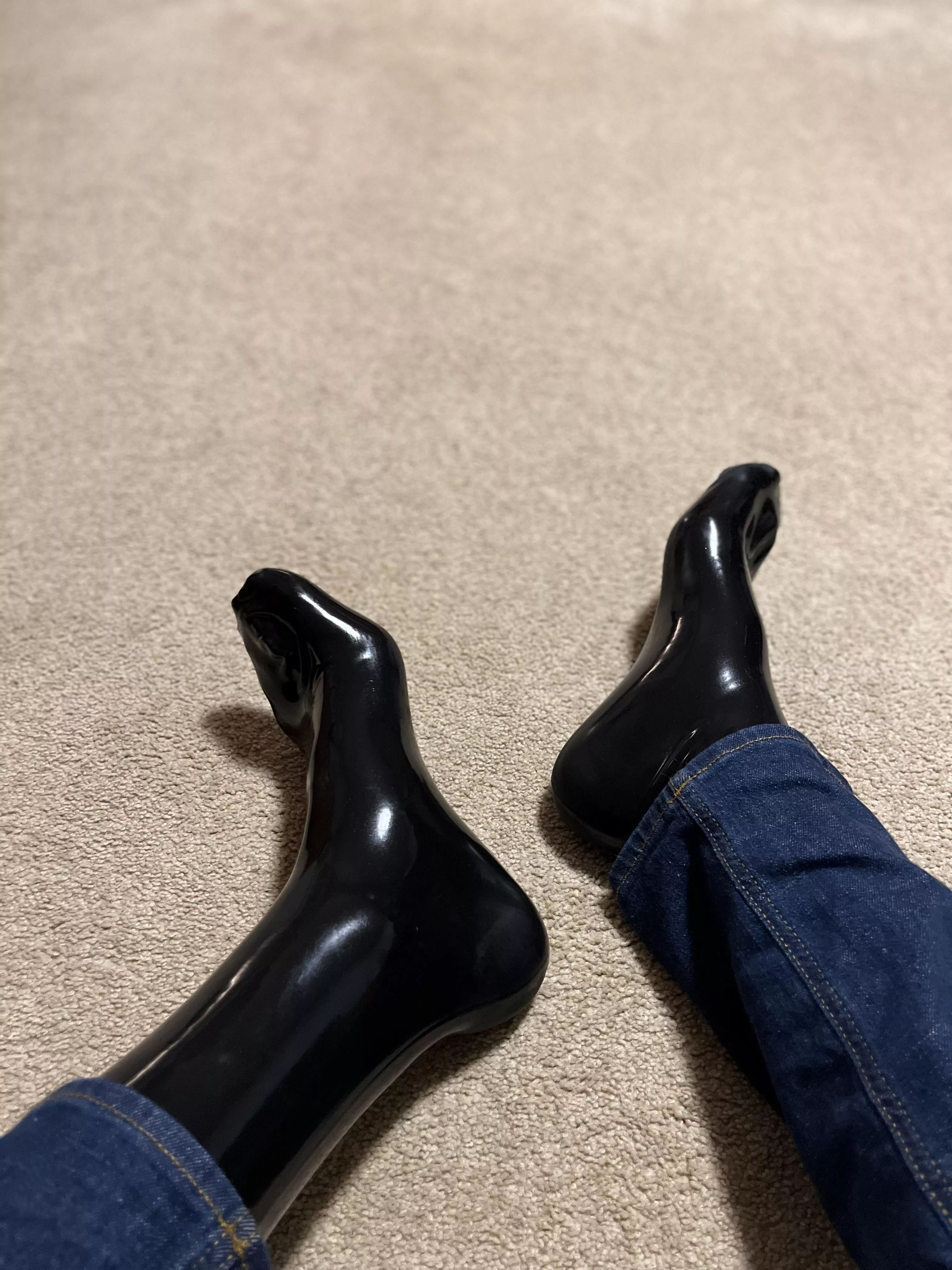 Love the feeling of latex feet