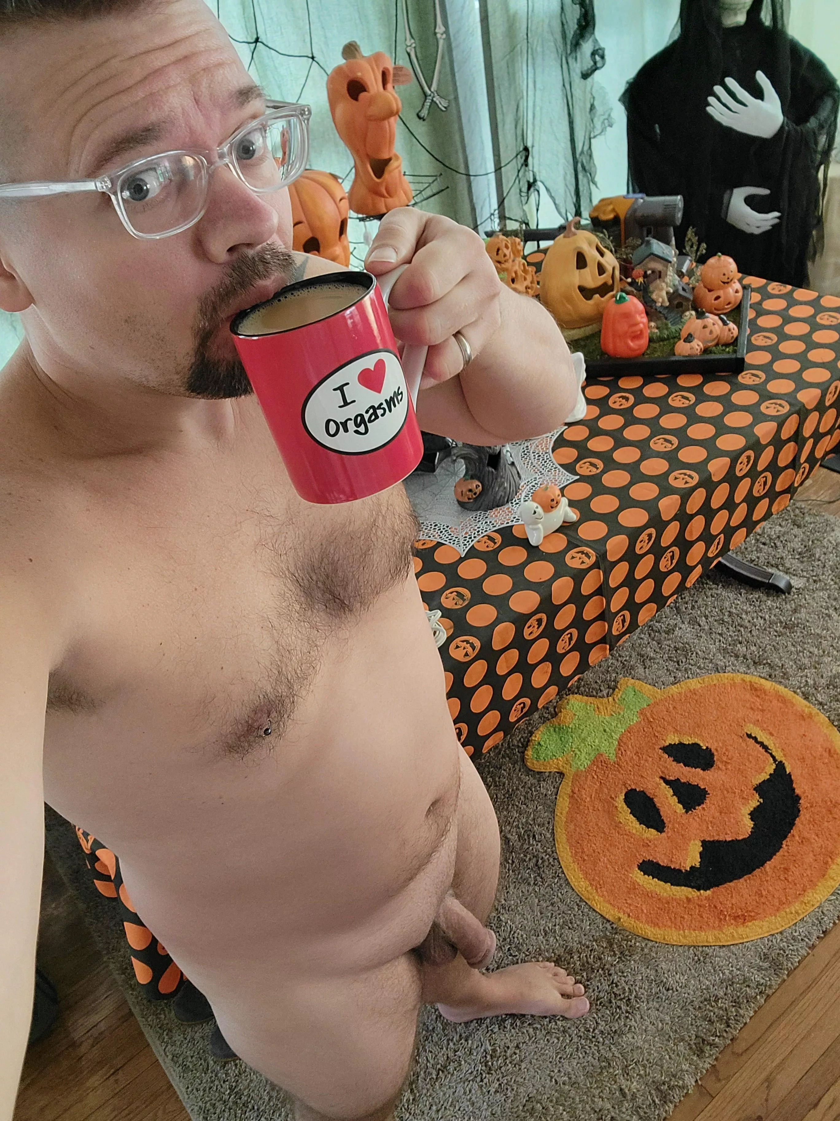 Spooky season is officially here! Enjoying so cock and coffee with my friends.