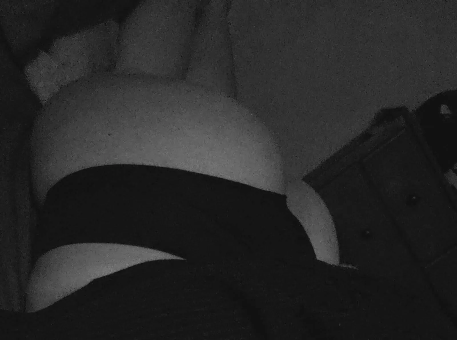 Who wants to help me fuck my man (F)