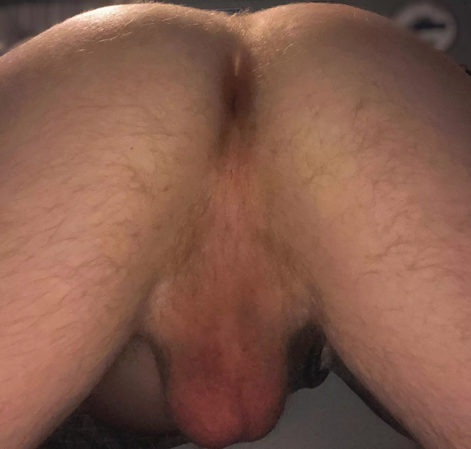 19y/o Pound my virgin hole