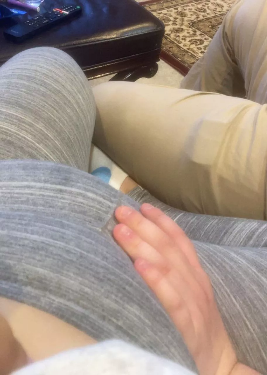 boyfriend rubbing my fat belly 🤤