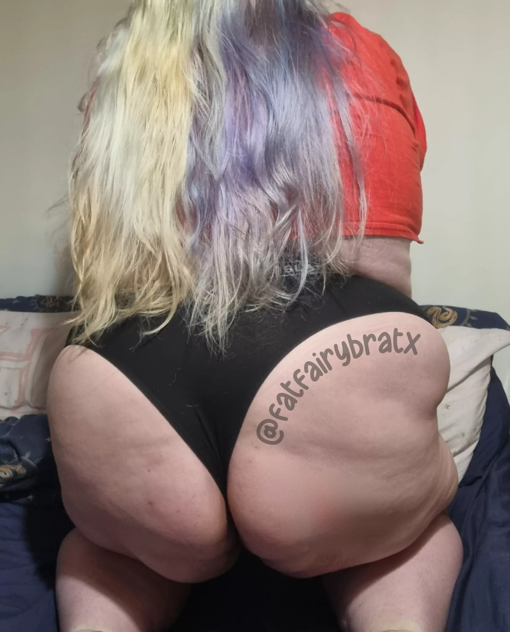 Don't lie, do you like my big butt?ðŸ‘