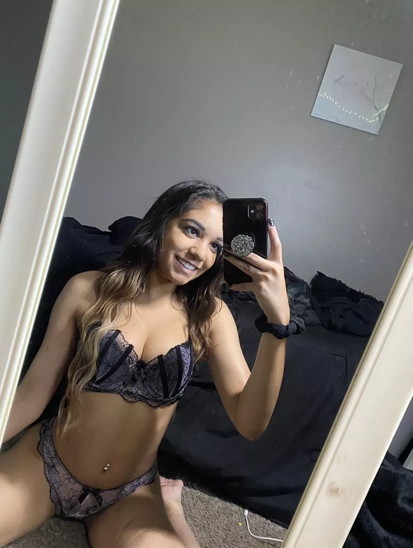 @lightskinashleyy