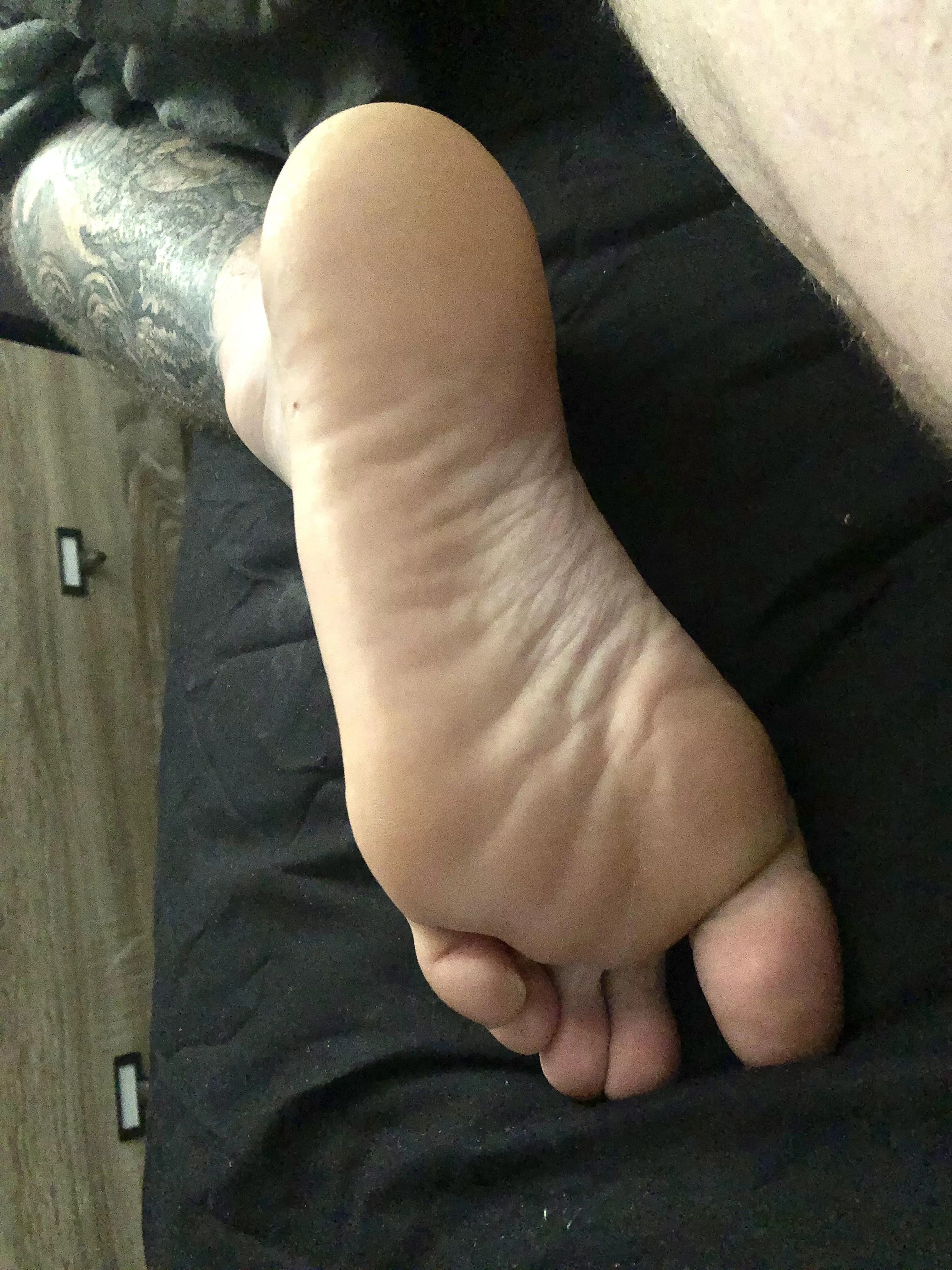 Nibble my bfs foot? Pm openðŸ˜‹