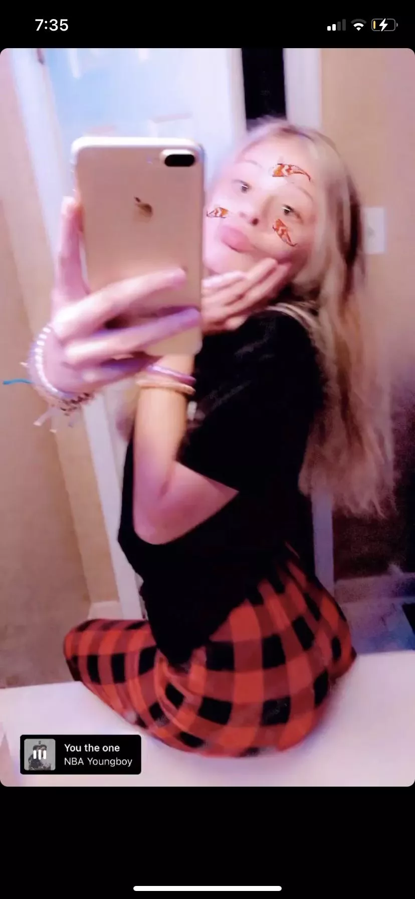 @wh0sbrooke 5$ sexting and nudes (cashapp only)