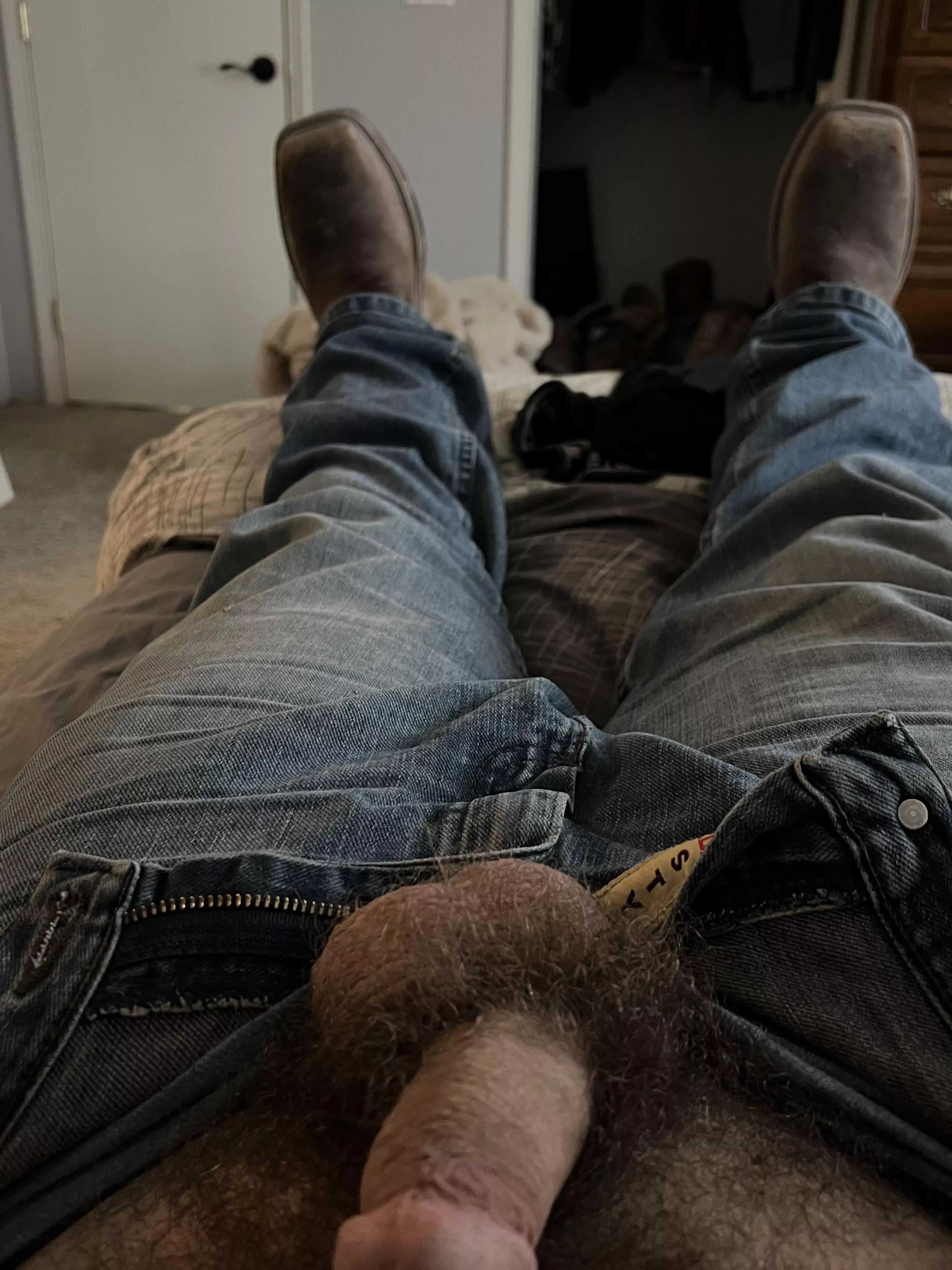 Boots and pubes!