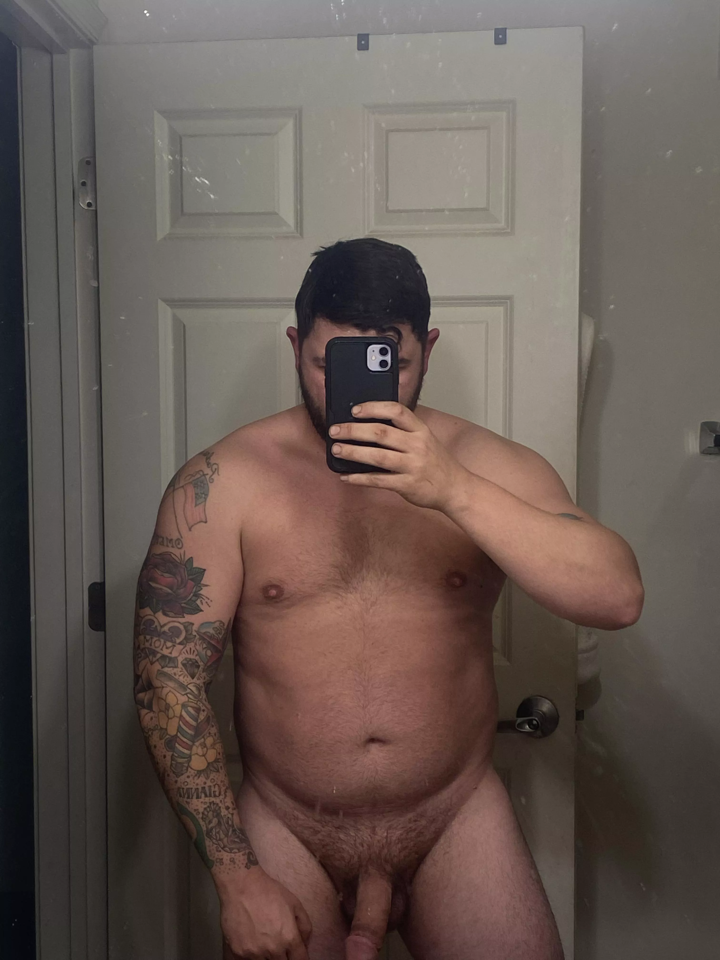 Chubby Dad bout to shower