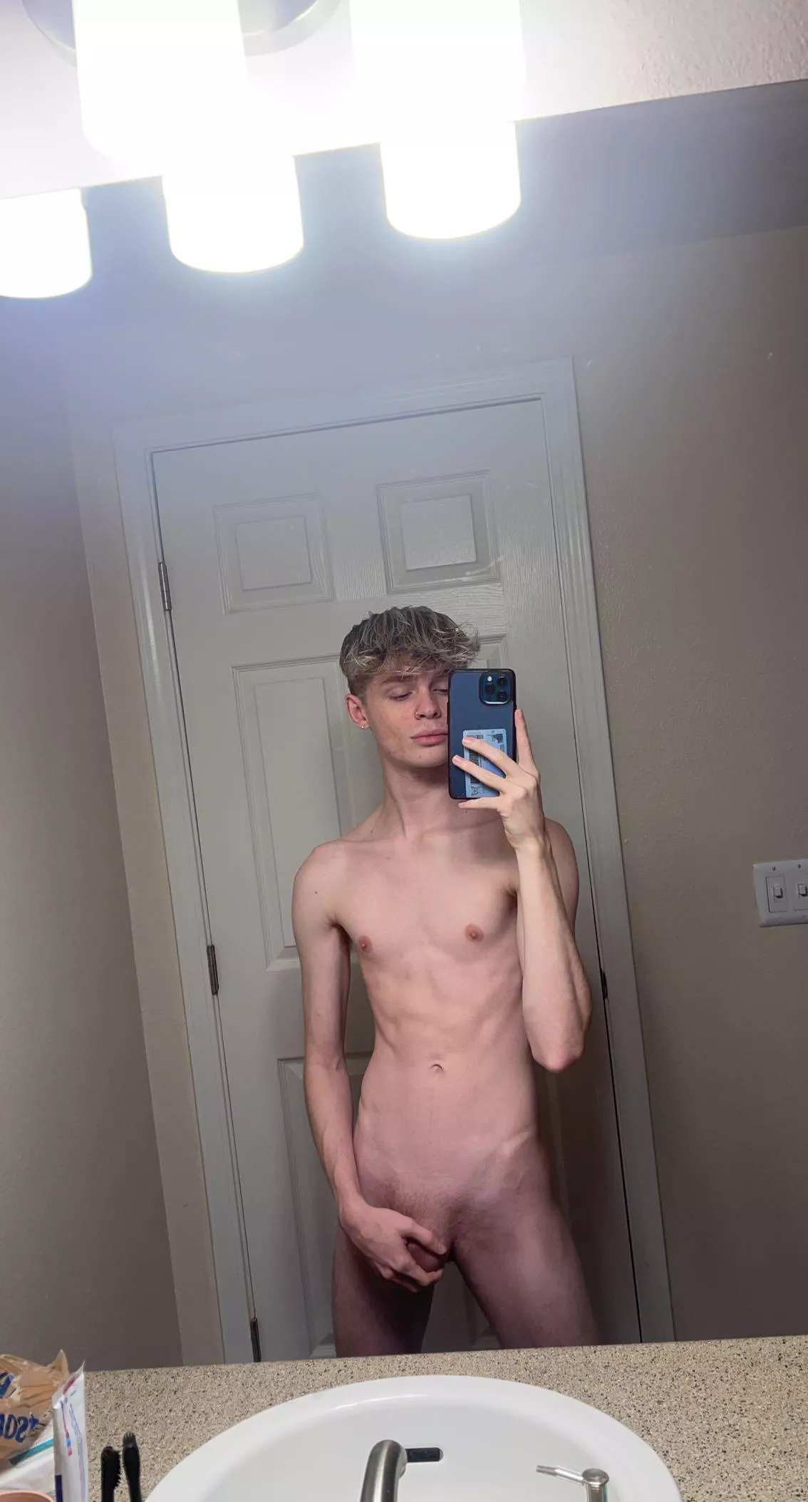 Do you like my body? ðŸ¥º